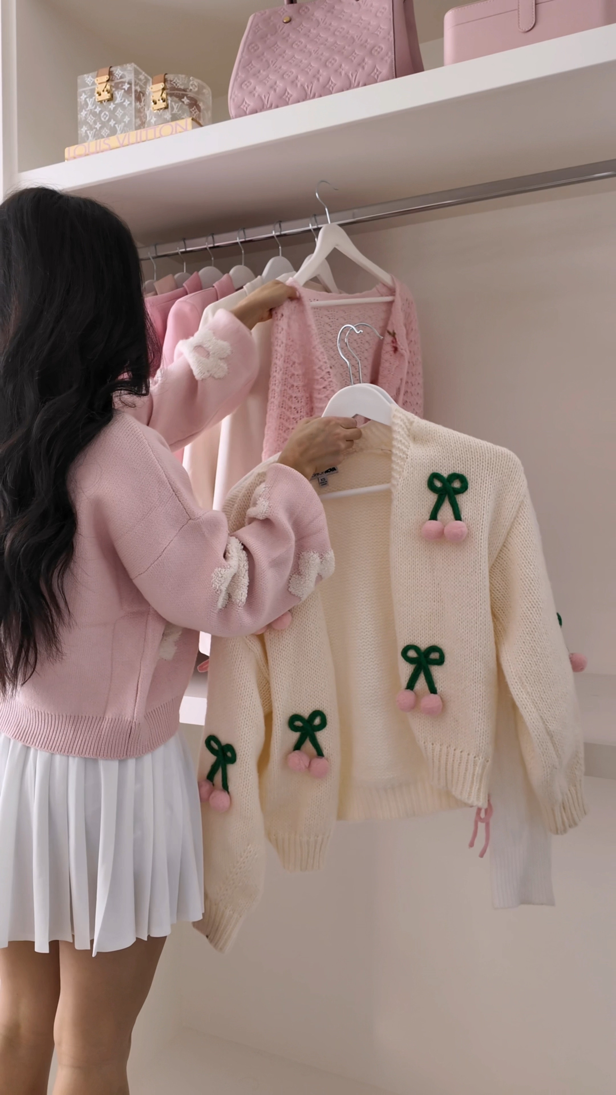 Organize with me!🎀☕️✨🪞

#LTKpetite #LTKbeauty