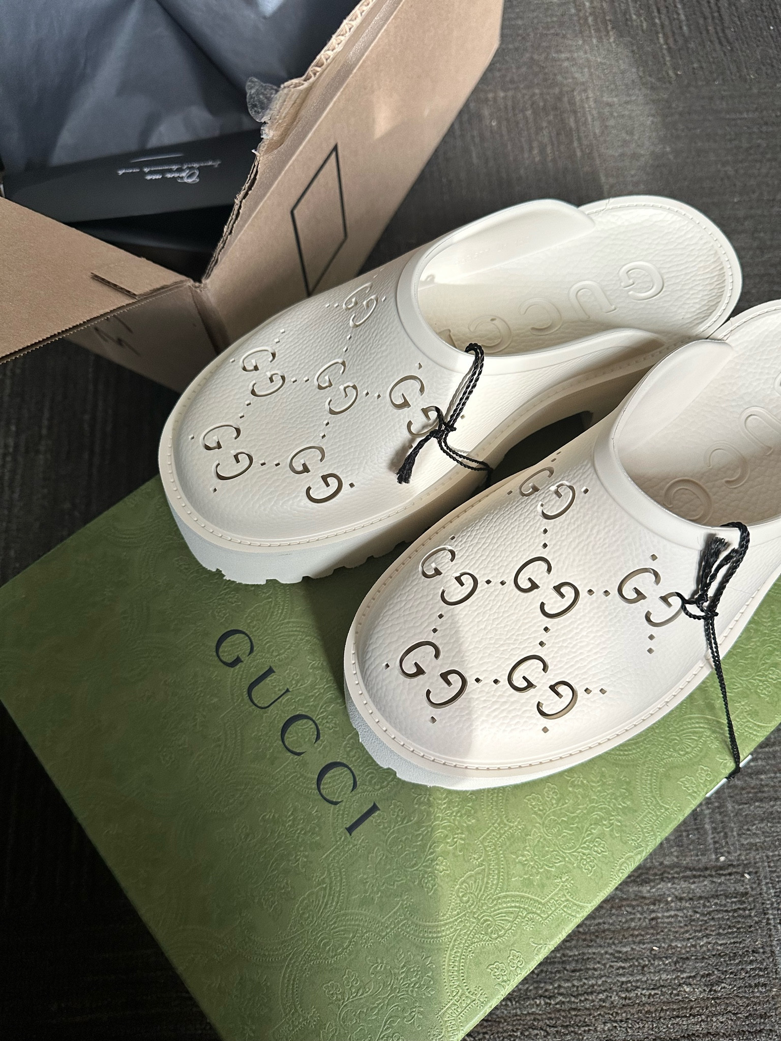 Yes, you need the Gucci crocs 🤗👌🏽

#LTKstyletip #LTKshoecrush #LTKFind