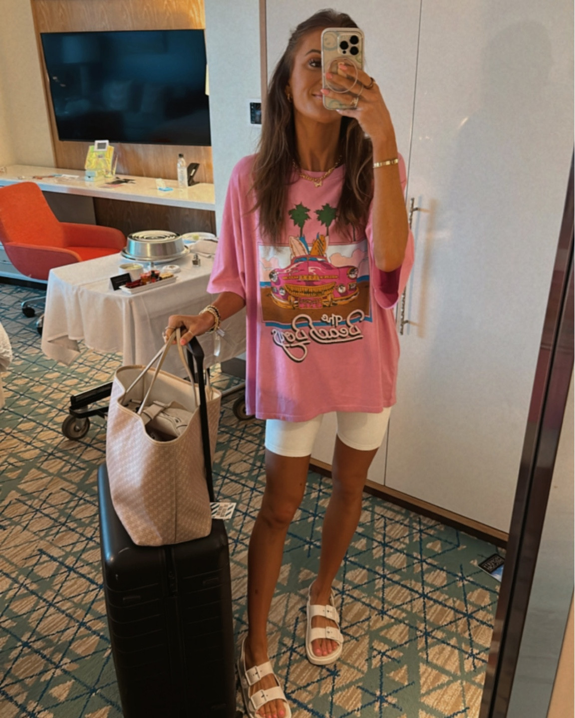 graphic tee + comfy travel outfit 

#LTKtravel #LTKunder100