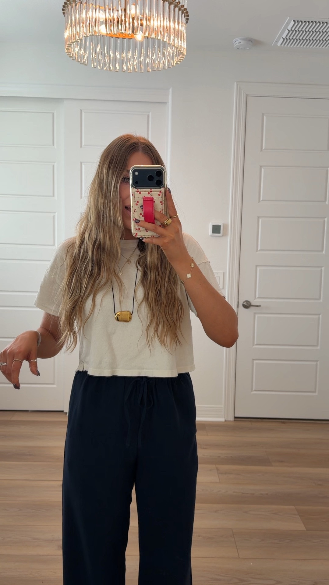 Today’s outfit! Wearing medium pants in the long inseam length