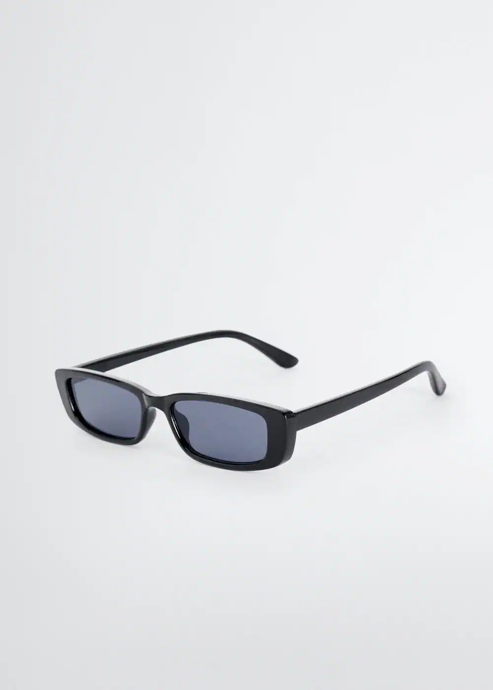 Retro style sunglasses -  Woman | MNG Australia | Mango (US/MX/AU)