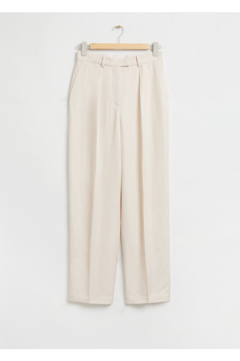 Relaxed Tailored Pleat Crease Trousers - Cream - Ladies | H&M GB | H&M (UK, MY, IN, SG, PH, TW, HK)