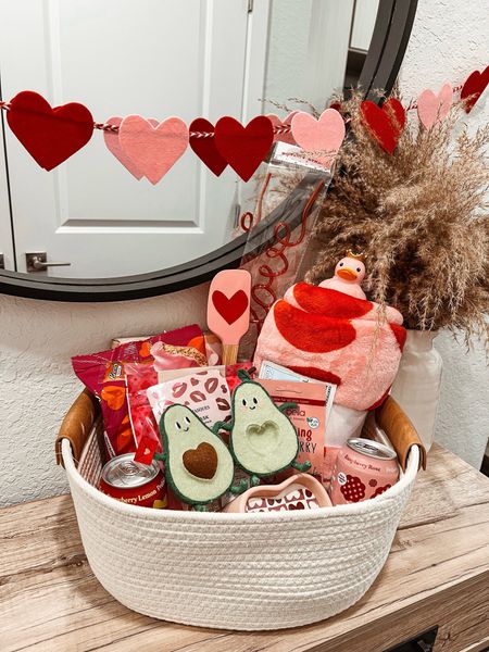 Valentines Day Target Gift Basket ♥️

#LTKfindsunder50 #LTKSeasonal #LTKGiftGuide