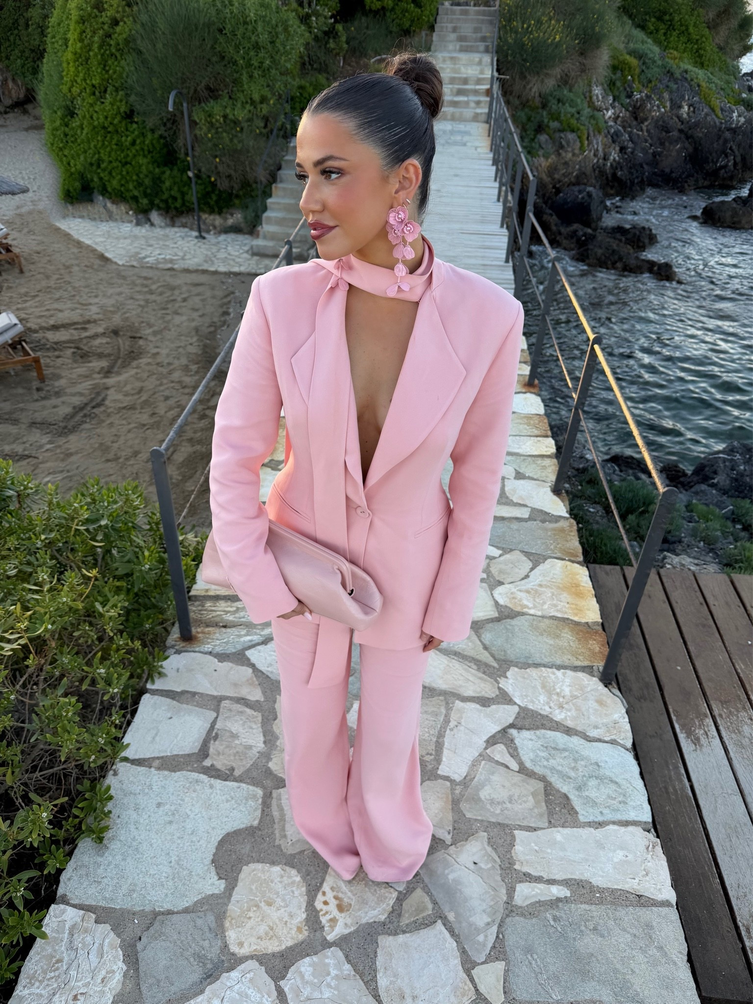 Arrived in Corfu with @karen_millen and having the most incredible time, it was my birthday yesterday and they made me feel so special - feeling so grateful! 🩷🌷

How beautiful is this suit?! I am IN LOVE!!!! They’ve also given me a discount code for you gals (how unreal!!) 15% off using code ‘KMPHEEBS15’

#LTKsummer