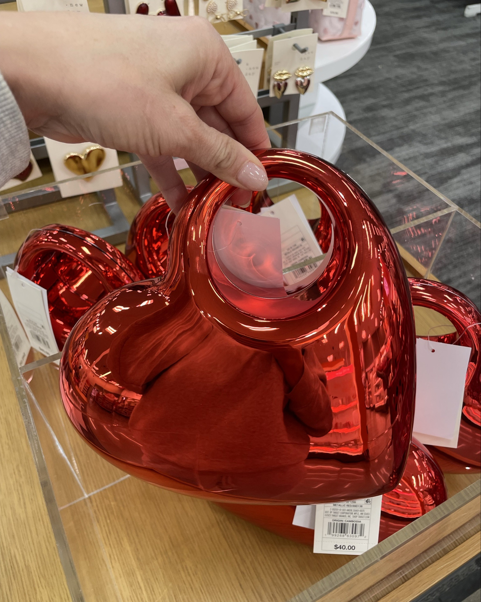 New Valentine’s Day accessories 

#LTKFindsUnder50 #LTKSeasonal