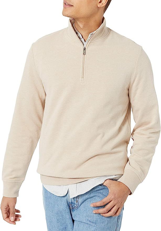 Amazon Essentials Men's Lightweight French Terry Quarter-Zip Mock Neck Sweatshirt | Amazon (US)