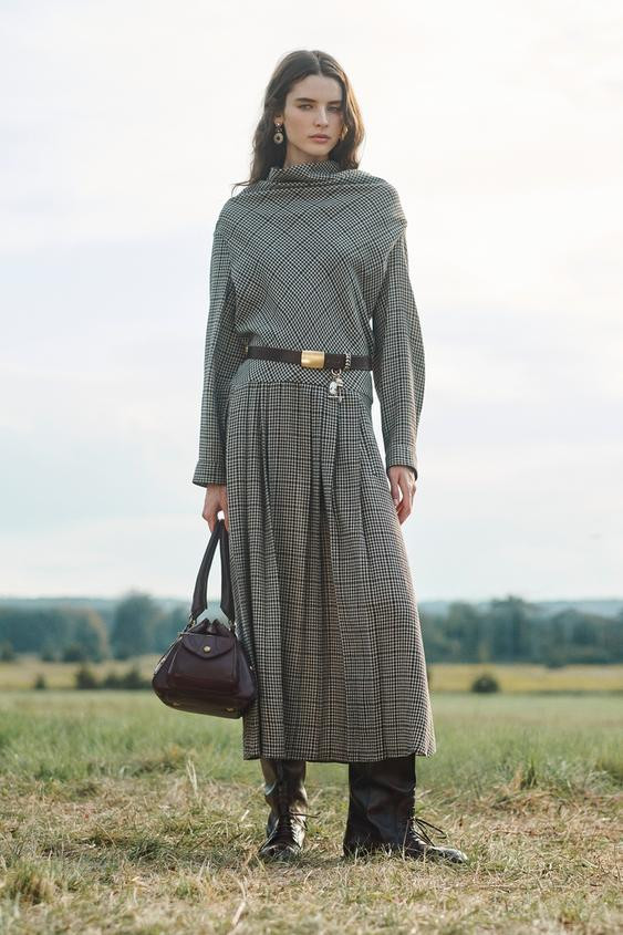 PLAID PLEATED DRESS LIMITED EDITION | Zara US