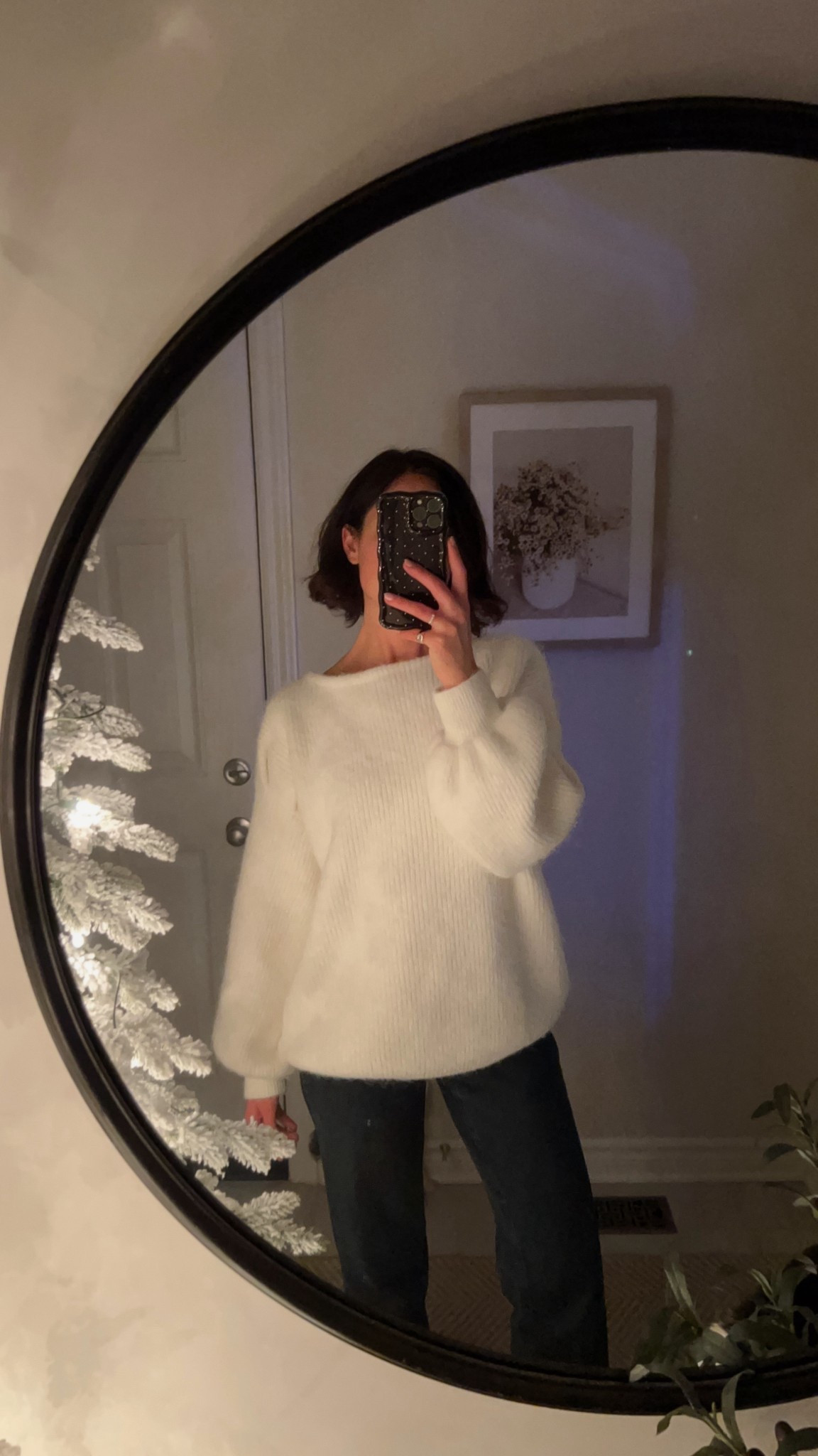 Sweater size S
Pants 25