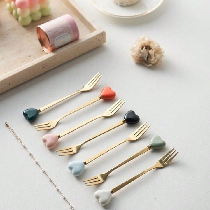 2pcs/Set Heart Shaped Golden Spoon And Fork, 1 Set (2pcs Pink/Blue/White/Black/Light Green/Dark B... | SHEIN