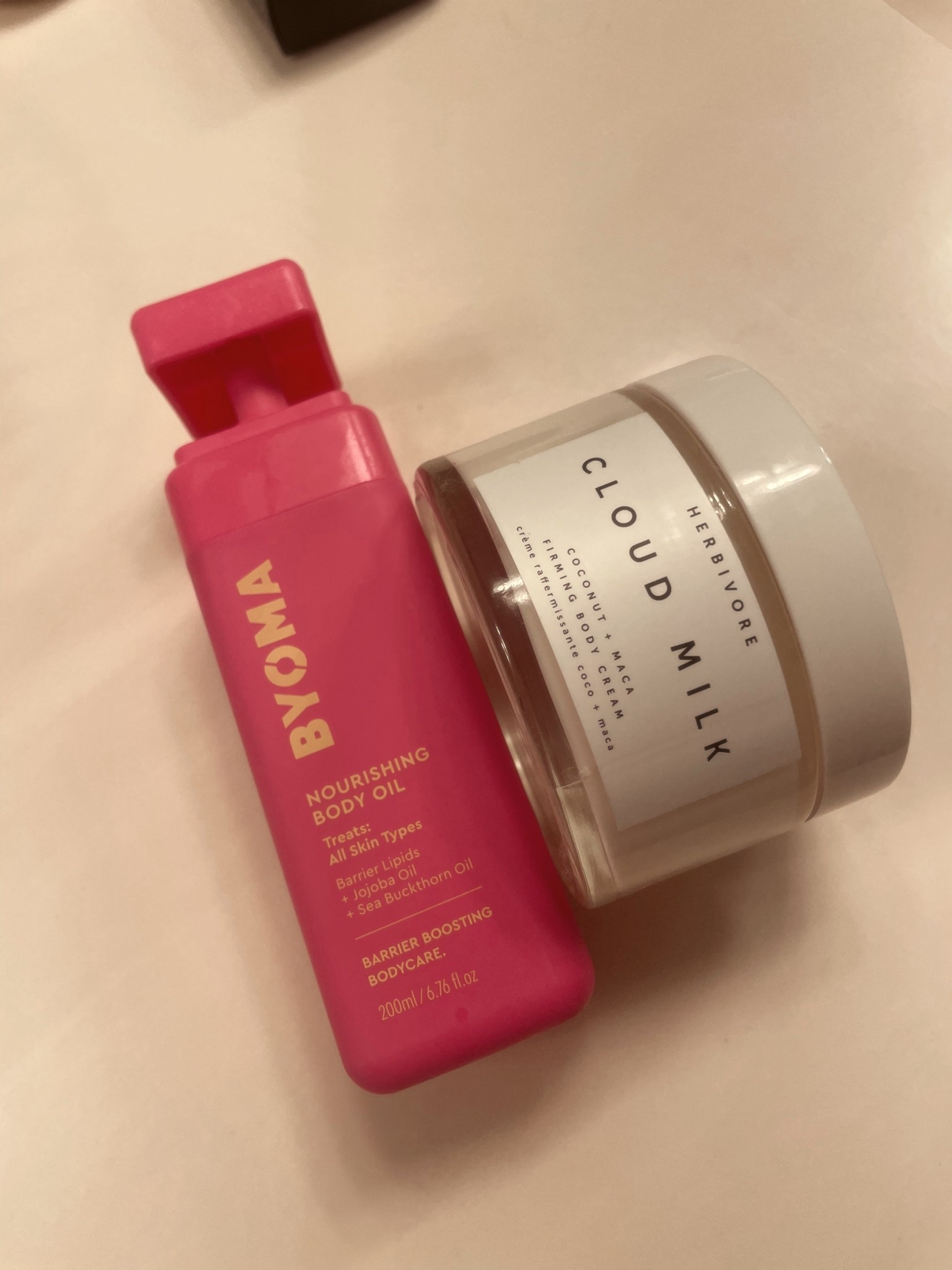 brings your dry skin back to life! 

#LTKBeauty #LTKgrwm #LTKselfcare