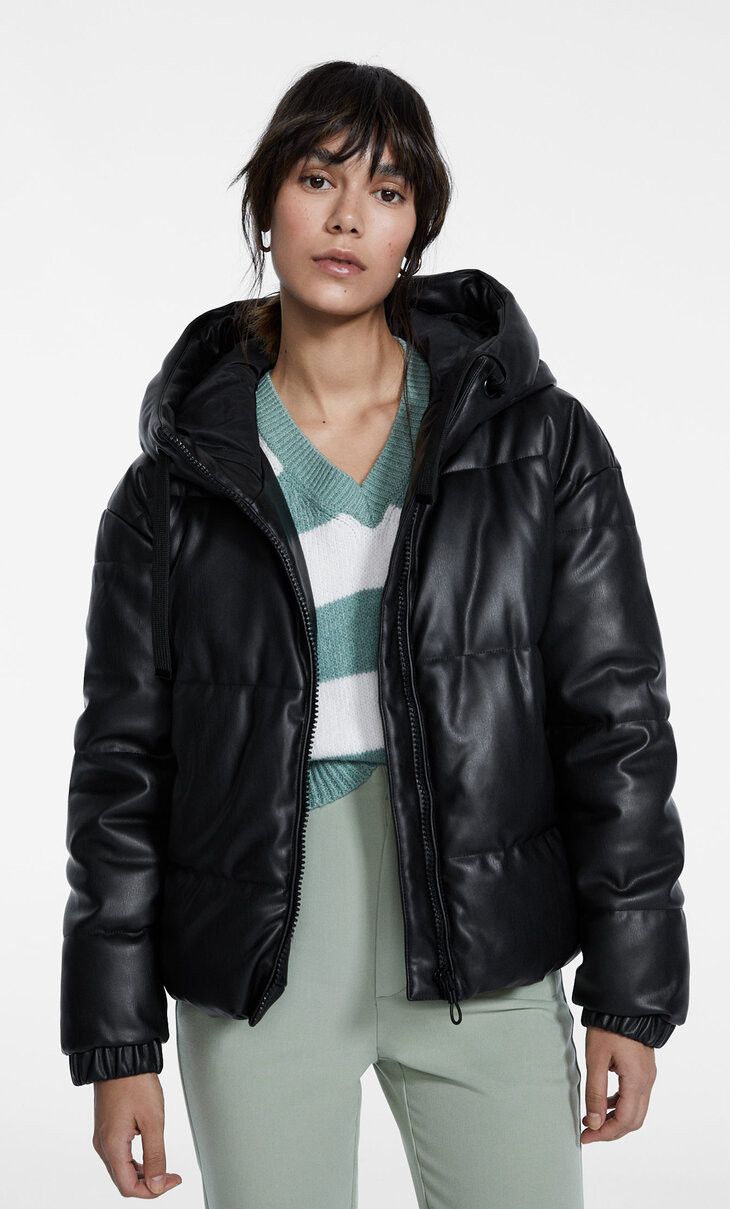 Hooded faux leather puffer jacket - Women's fashion | Stradivarius United Kingdom | Stradivarius (UK)