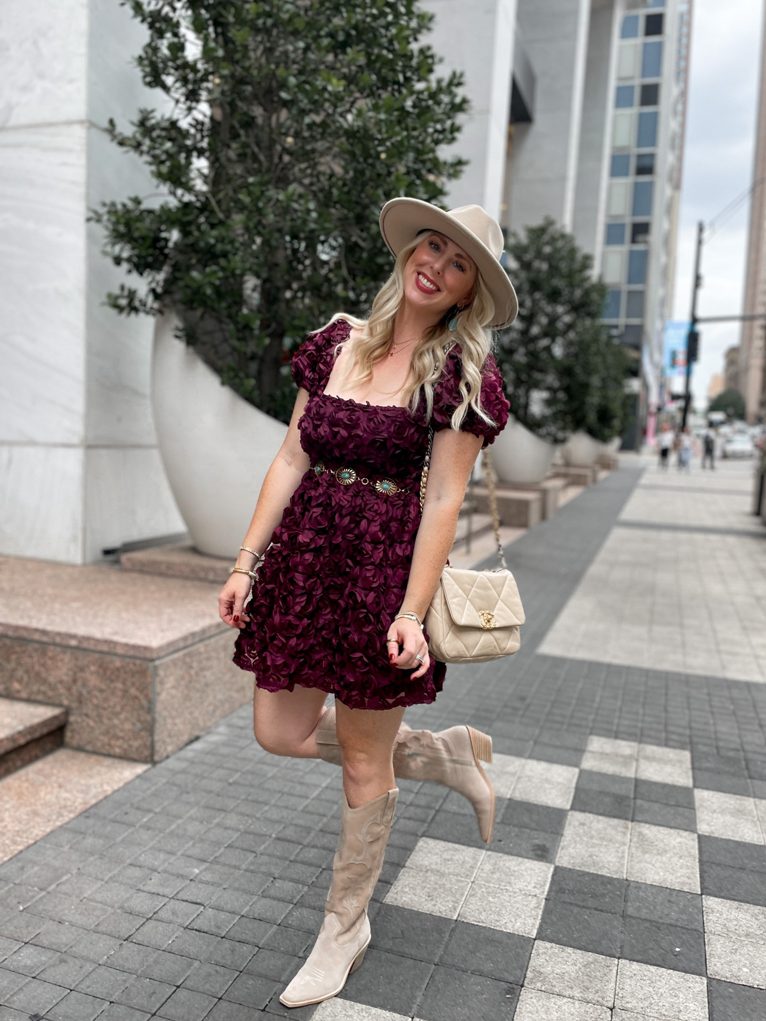 LTKCon outfit, altrd state, fall dress, fall family photos dress, western boots, turquoise belt 

Wearing a medium 

#LTKfindsunder100 #LTKCon #LTKSeasonal