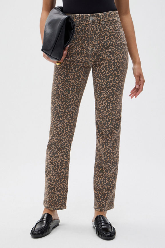 High Rise Straight Jean | Fabletics