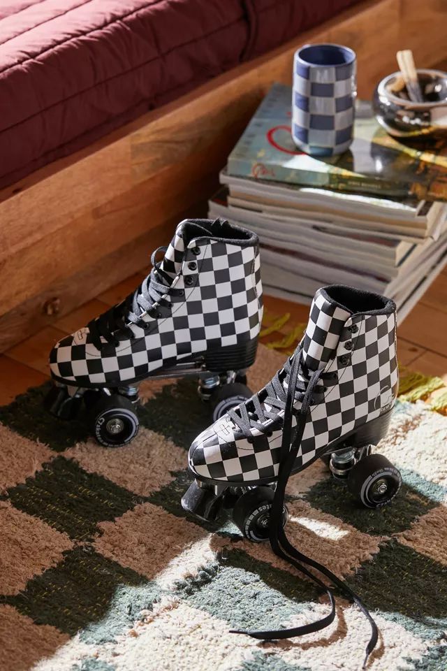 C7skates UO Exclusive Checkerboard Premium Quad Roller Skate | Urban Outfitters (US and RoW)