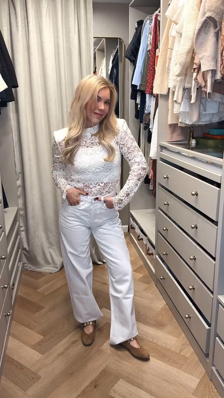 Perfect going into spring outfit 
White jeans
Agolde jeans 
Suede flats 
Lace top


#LTKdayinmylife #LTKSeasonal #LTKootd