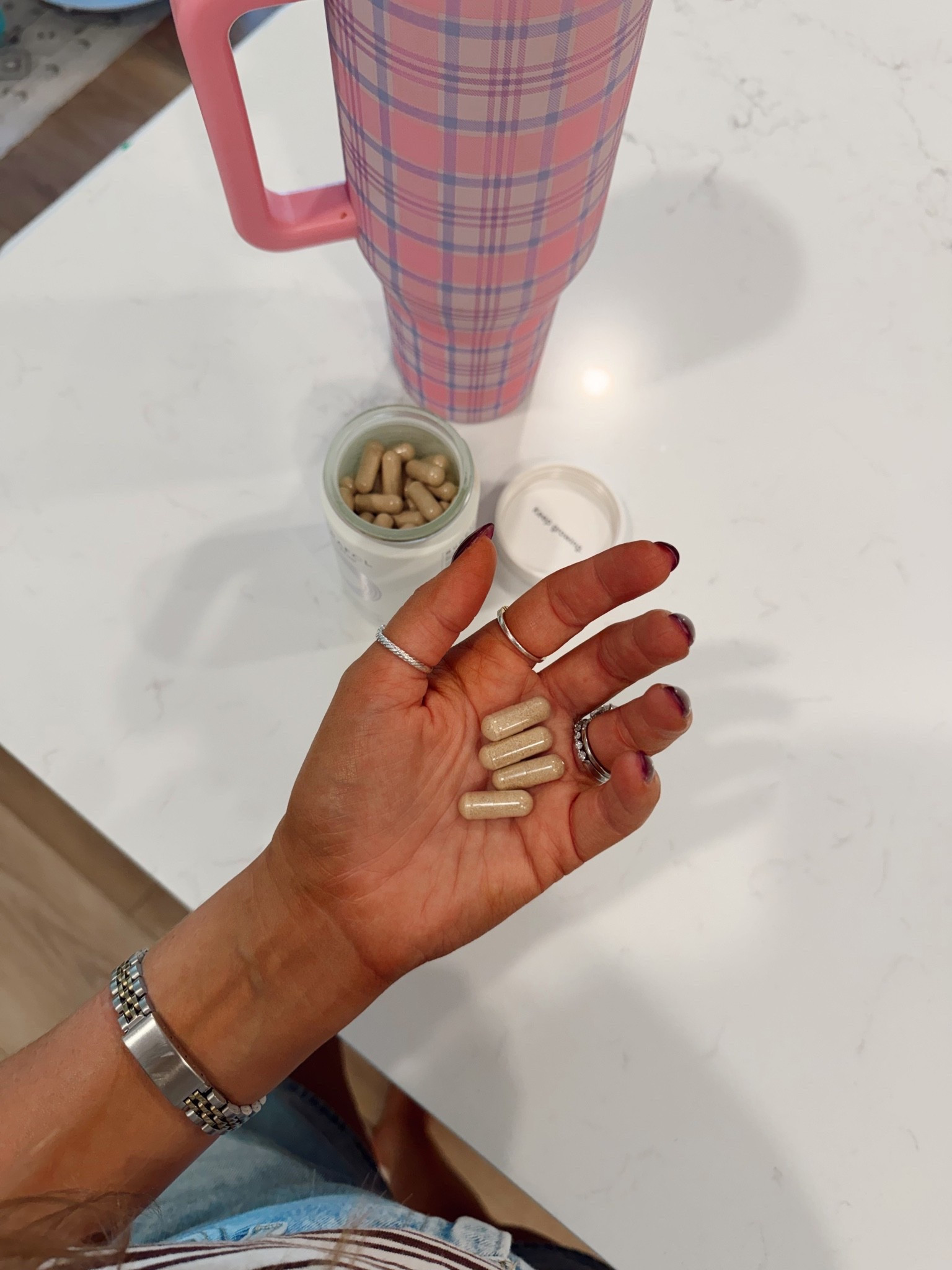 What I’m taking to help my PP hair loss! @Nutrafol #ad