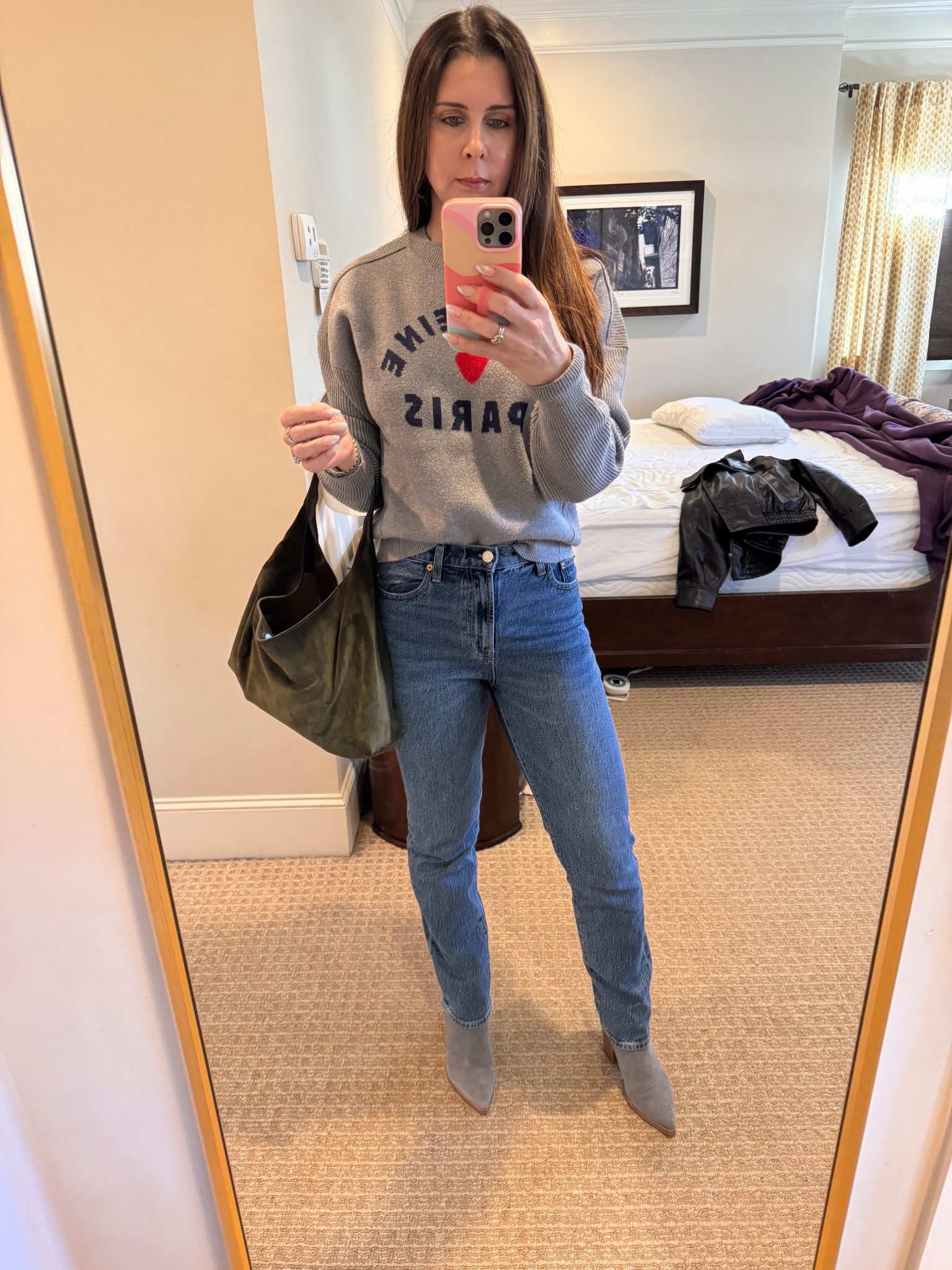 Size XS sweater, size down. Jeans are tts. Bag actually stays on your shoulder 

#LTKmomlife #LTKFindsUnder100 #LTKOver40