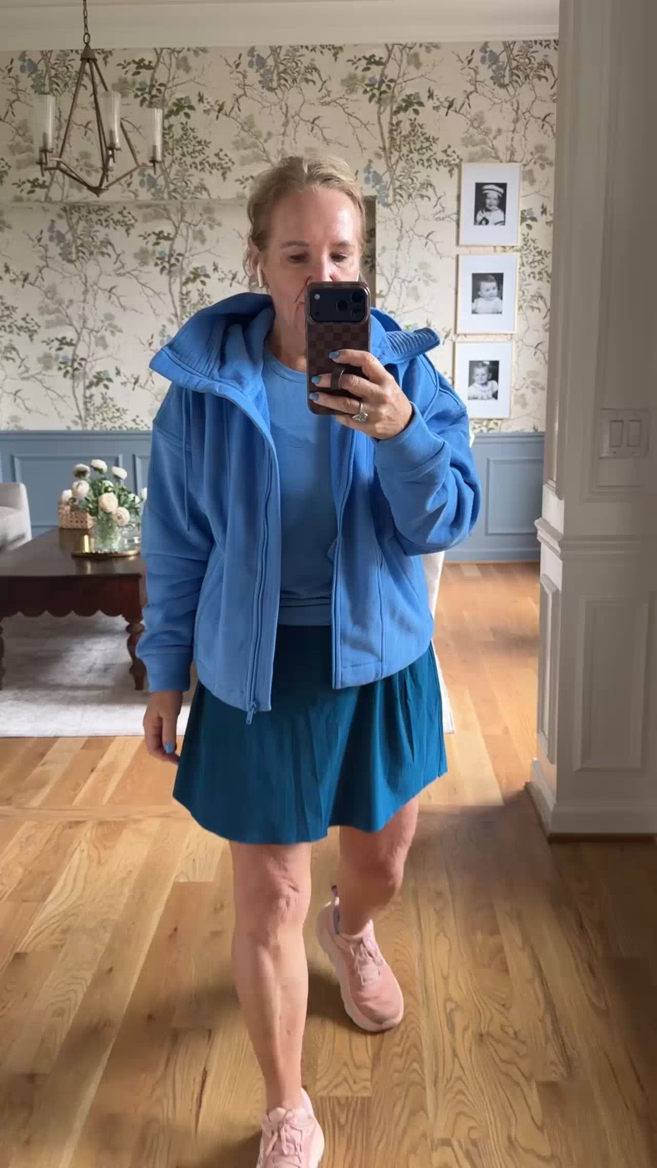  Spanx LTK sale 20% off sitewide 3/12-3/15
Use code LTKSPANX
Even works on sale prices 
Skort size large 
Im wearing a medium petite in bottoms and a medium in tops unless noted below
The dark wash wide leg jeans run snug. Size up especially if thicker in the middle. 
Stretch twillbarrrl pants run big. Size down if inbetween 
Striped sweater size small 
Ecru sweater size medium 
Denim
Shirt size small 

#LTKspring #LTKSpringSale #LTKSaleAlert

 

#LTKootd #LTKfitnessgoals #LTKOver40