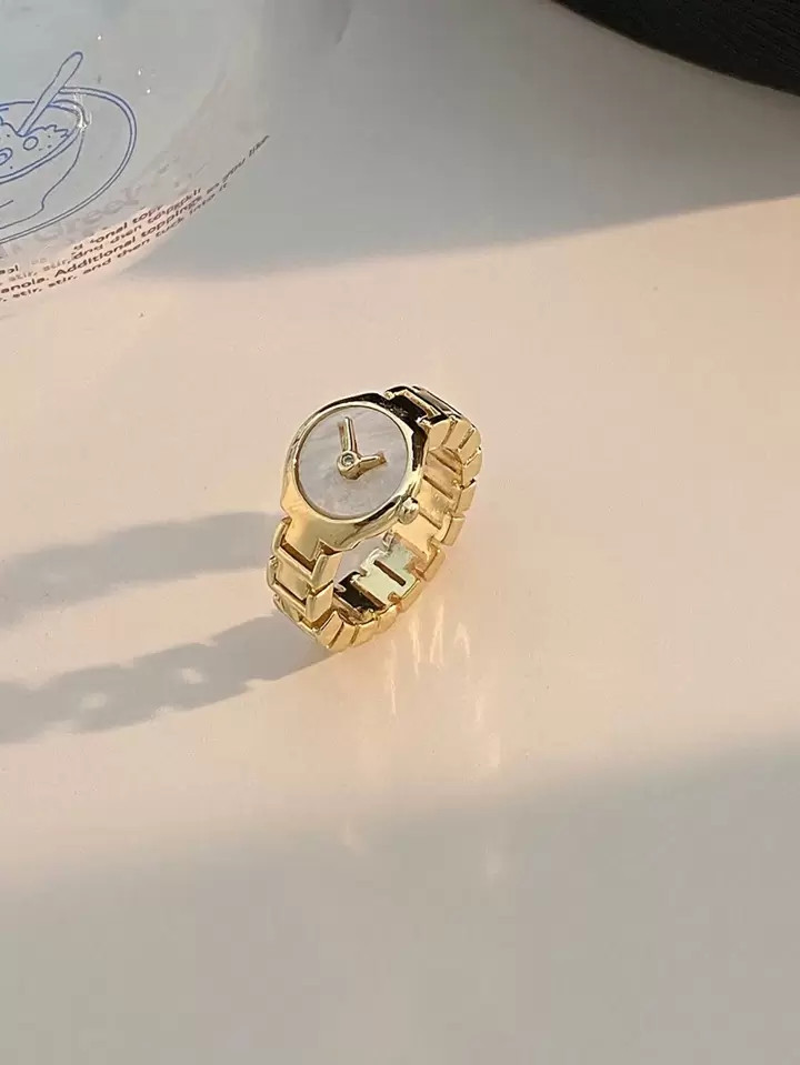 1pc Gold Round Watch Ring, Fashionable Unique Clock Ring Suitable For Women Occasions & Dates | SHEIN