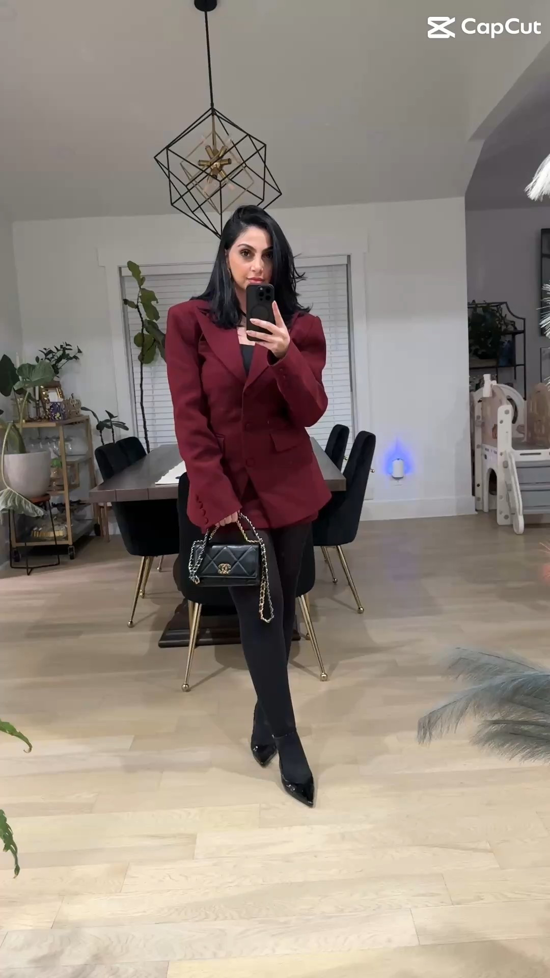 Another two piece set worth your time. Chef’s kiss 💋 

#nakedwardrobe #suiting #twopieceset #coword

#LTKStyleTip #LTKSeasonal #LTKWorkwear