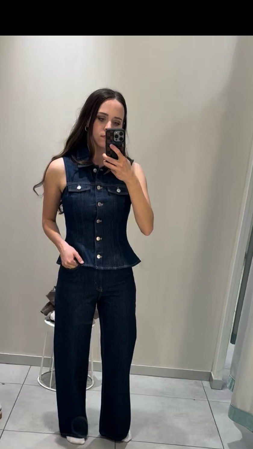 I’m obsessed with this set!! So classy ✨ 

I’m 5’4” wearing 
size 4 jeans
size small top

I would wear these jeans with heeled boots for perfect length. 

#LTKWorkwear #LTKootd #LTKMidsize