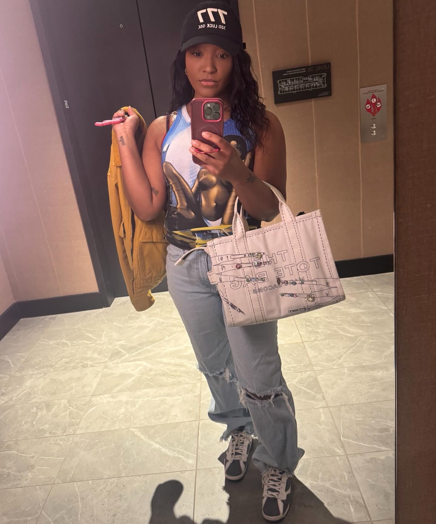 When the casual days become main character energy 💫💫
Marc Jacob’s totes are killing the fashion game and I am always obsessed with his Anime tank which is sold out 😔 But  what’s a casual day with Abercrombie High Rise jeans 👖 it’s just everything !!!

#LTKgrwm #LTKdayinmylife