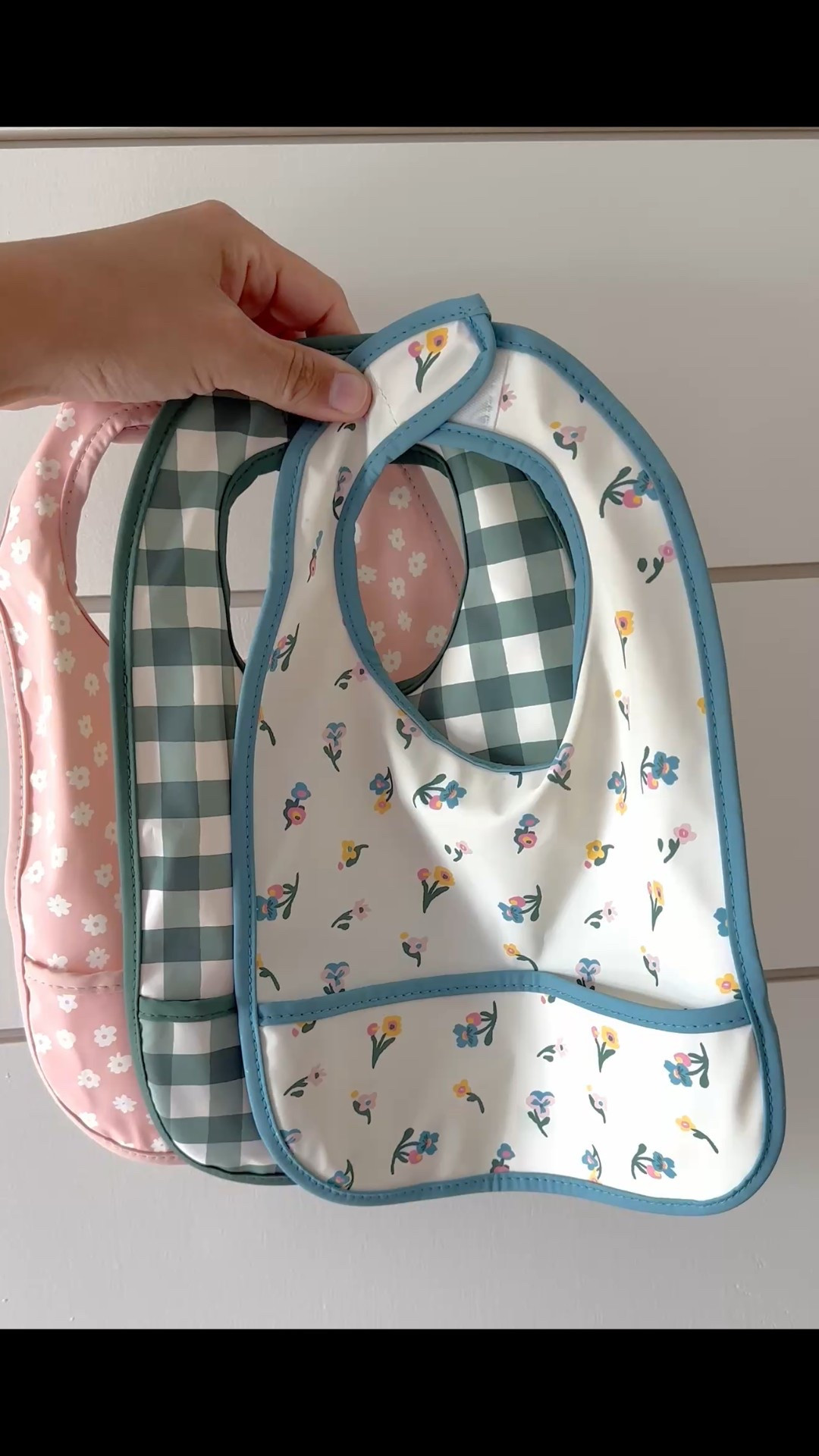 The cutest bibs from #target for your tiny babe! We love all things target and #cloudisland here and these were too cute to pass up! They are washable/rinseable in the sink and our go to!! #Targetfinds #catandjack #babybibs #ltkbaby #targetxltk #cloudisland

#LTKKids #LTKBaby #LTKHome