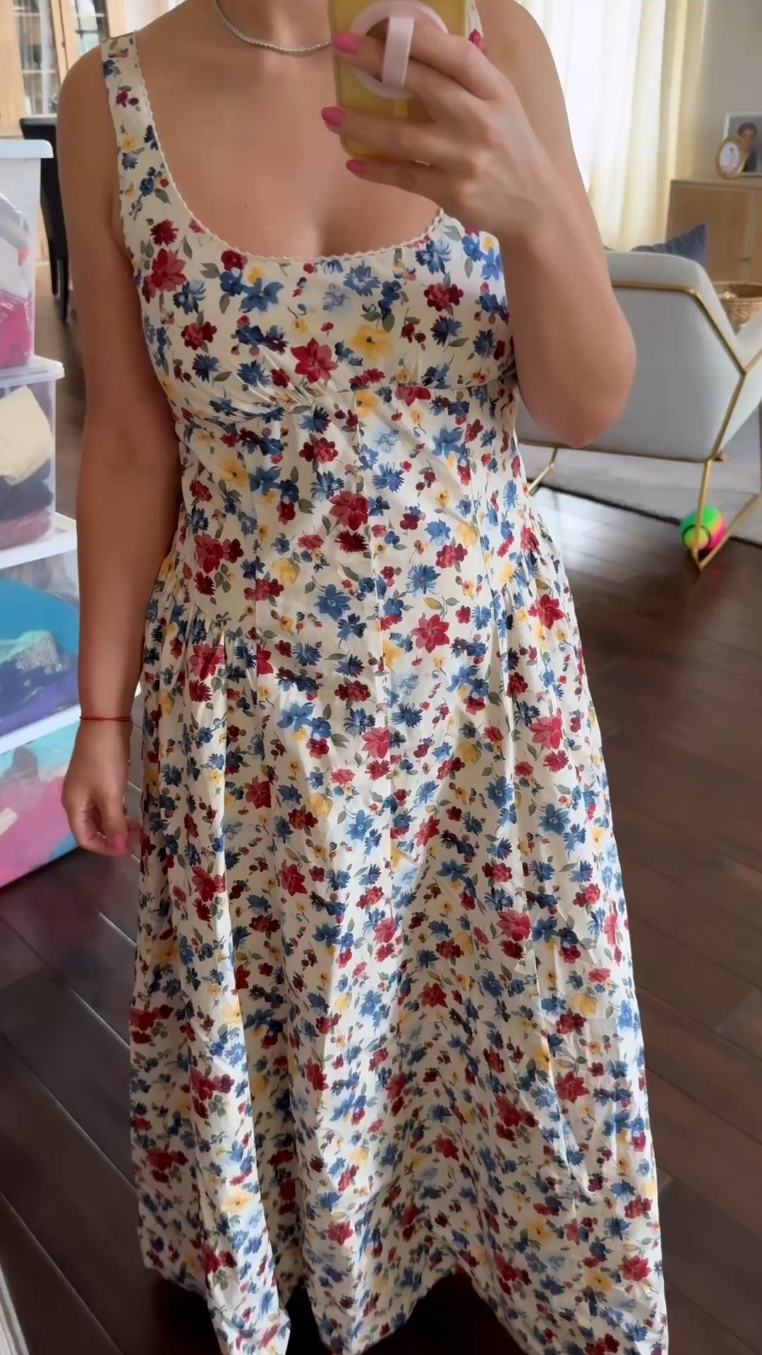 This one runs big so size down one size

I’m wearing size XS 

#LTKmomlife #LTKootd #LTKWedding