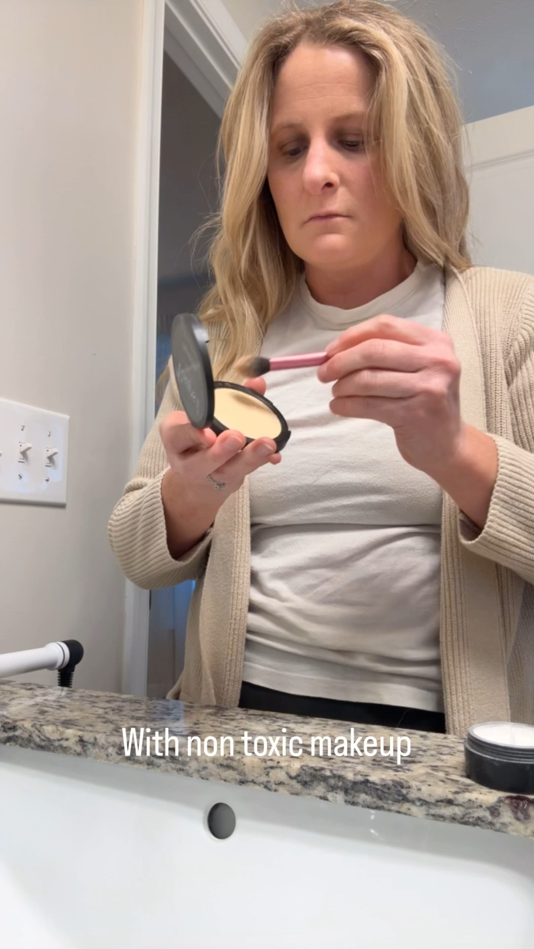 Lately I’ve been in my minimal makeup era 🤍✨ but when I do reach for a little more coverage, these are my go-to low-toxin favorites.

#lowtoxinliving #cleanbeauty #minimalmakeup #nontoxicbeauty #beautyfavorites

#LTKgrwm #LTKdayinmylife #LTKmomlife