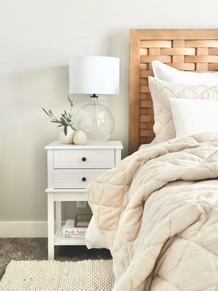 Guest room, nightstands, nightstand decor, wood bed, beds, bedding, cozy bedding, cozy blankets, bed pillows, lamps 

#LTKHome