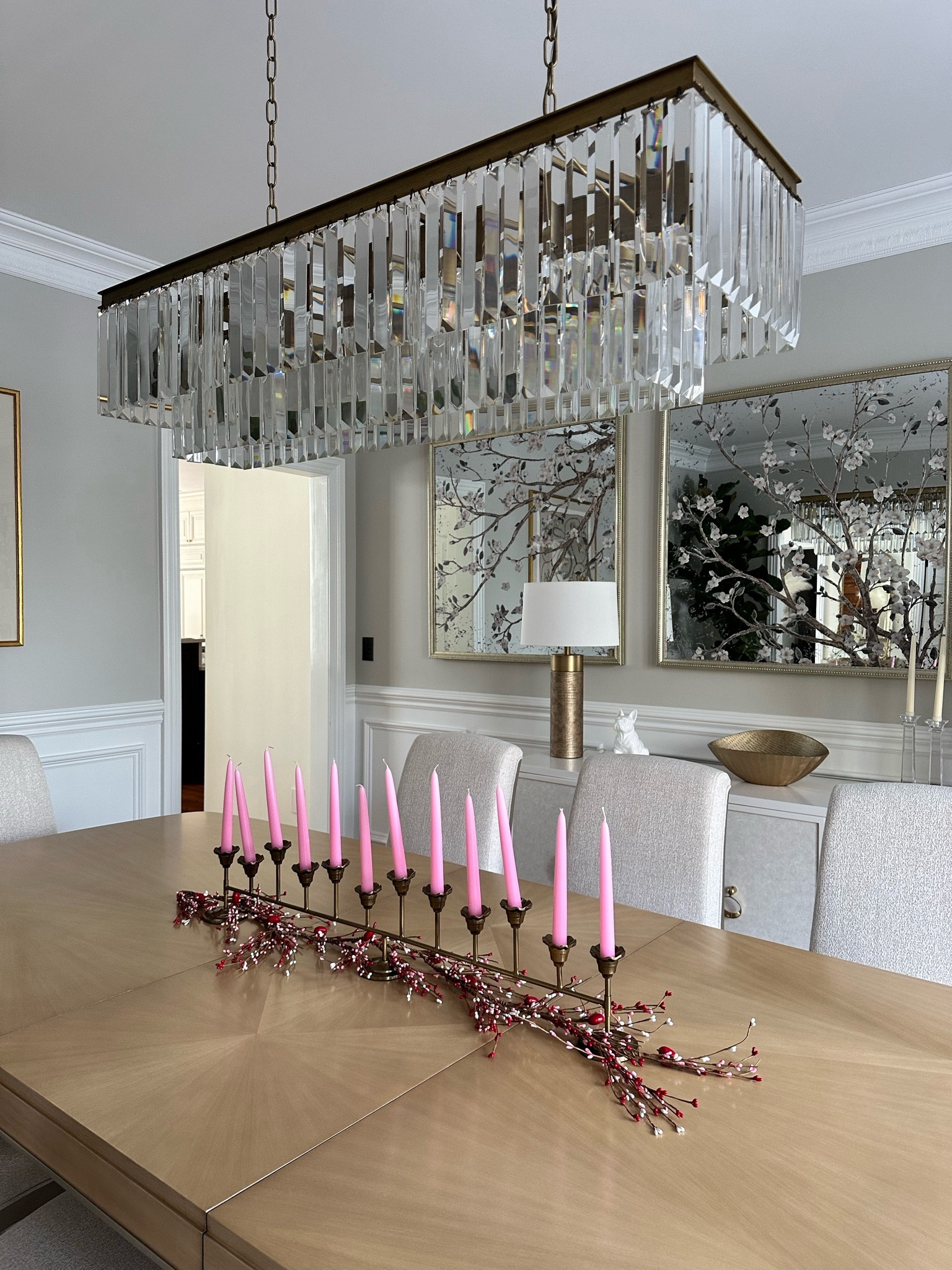 simple Valentine’s Day decor  

#LTKfindsunder50 #LTKhome #LTKSeasonal