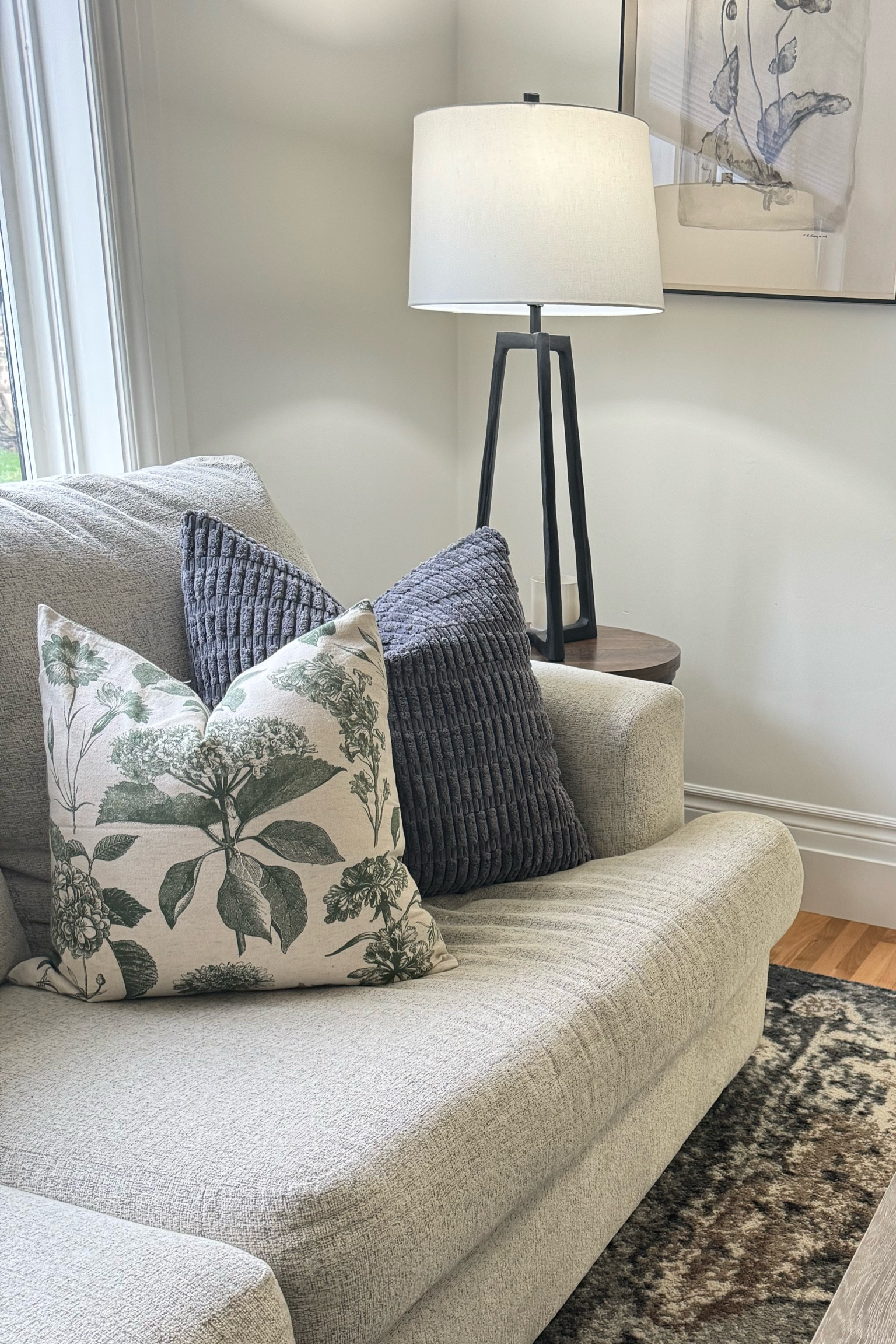 Loving my family room flower pillows -  such a great deall

#LTKSeasonal #LTKhome #LTKsalealert