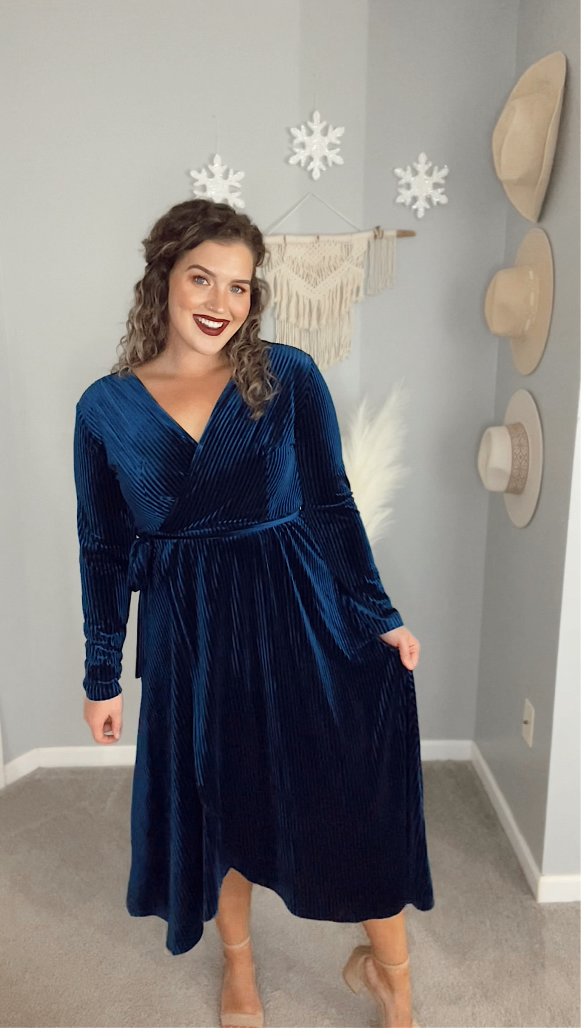Midsize winter wedding guest dresses on Amazon ❄️ 
Size: 12
#weddingguestdress #formalwear #formaldress #holidaydress #velvetdress #wrapdress #bluedress #affordablefashion #midsizeoutfits #heels #blockheels #nudeheels #winterwedding #outfitideas #styleinspo 

#LTKcurves #LTKwedding #LTKHoliday