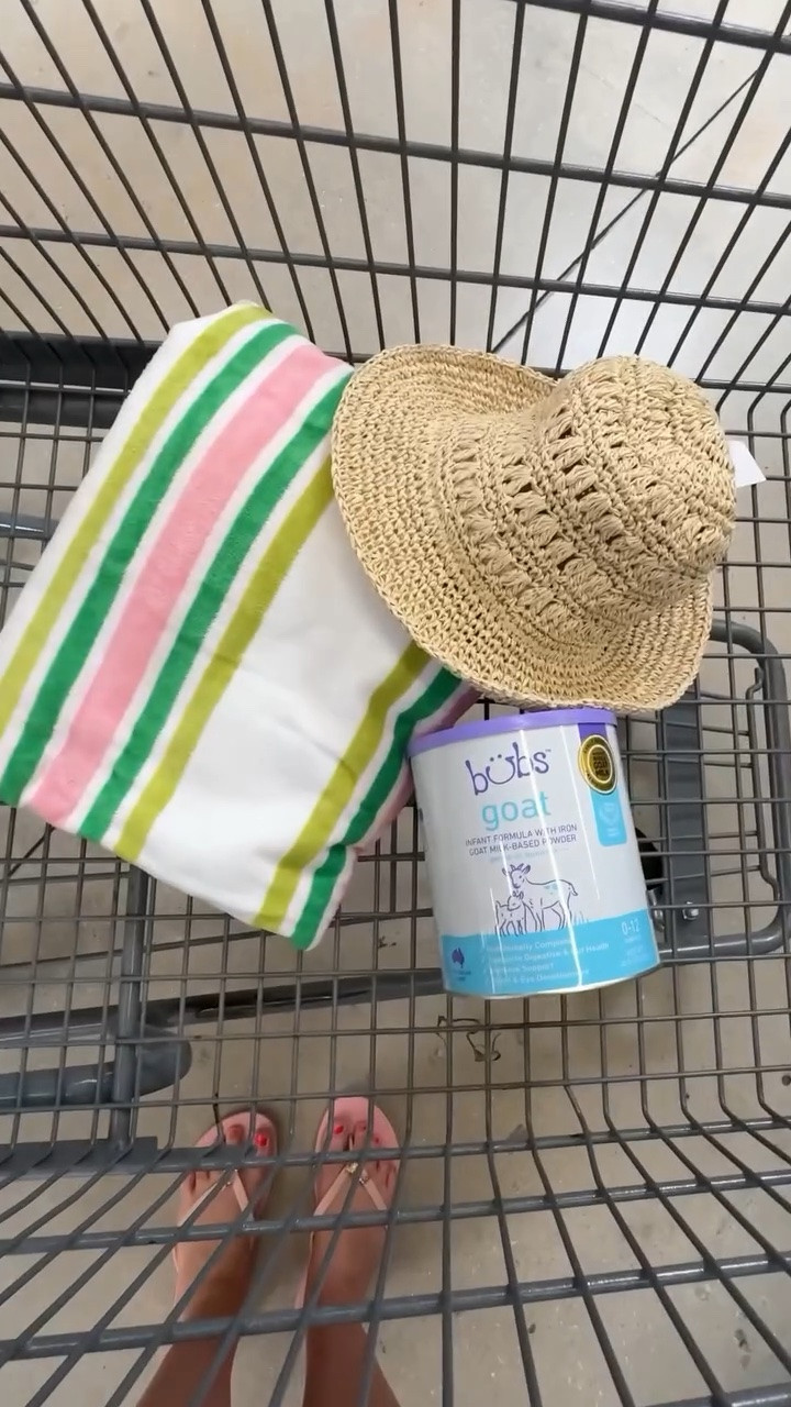 Quick Walmart run to restock our Bubs Goat Milk Formula before a fun family beach day! 🫧🍼🤍🌸#sponsoredbybubs

Bubs delivers simple, science-backed, Clean Label Project-certified nutrition sourced from Australian farms and crafted with the world’s highest safety standards making our formula choice so easy! 

@aussiebubsofficial @walmart #Bubs #BubsGoatMilkFormula #BeachDay