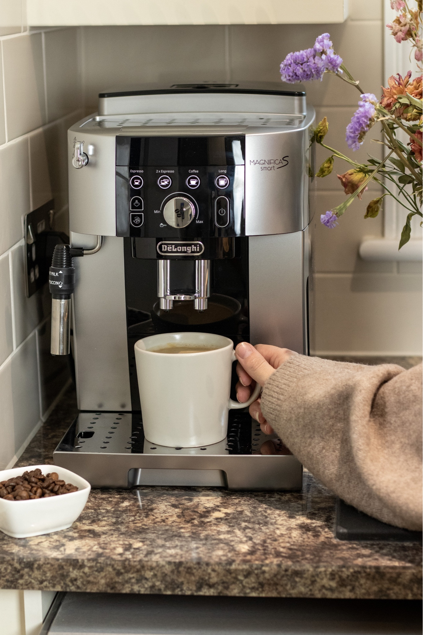 Coffee lover ☕️

#coffeemachine #delonghi 

#LTKSeasonal #LTKhome