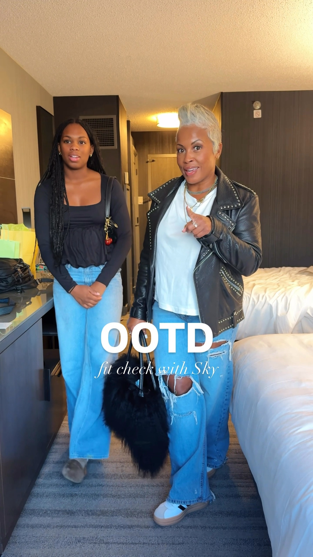 OOTD with my babygirl - she’s so big now 🥹❤️

For sizing reference: I'm 5'2 | 150lbs | ftts | wearing a medium

Disclaimer: Selling fast 🏃🏾‍♀️💨 linked what’s available!
•
•
•
#ootd #fitcheck #stylevibes #fashionmoment #silverhair #pixiehaircut #traveloutfit #fallfashion #momlifeishavingstyle #over50andfab #xojalonda

#LTKOver40 #LTKmomlife #LTKootd