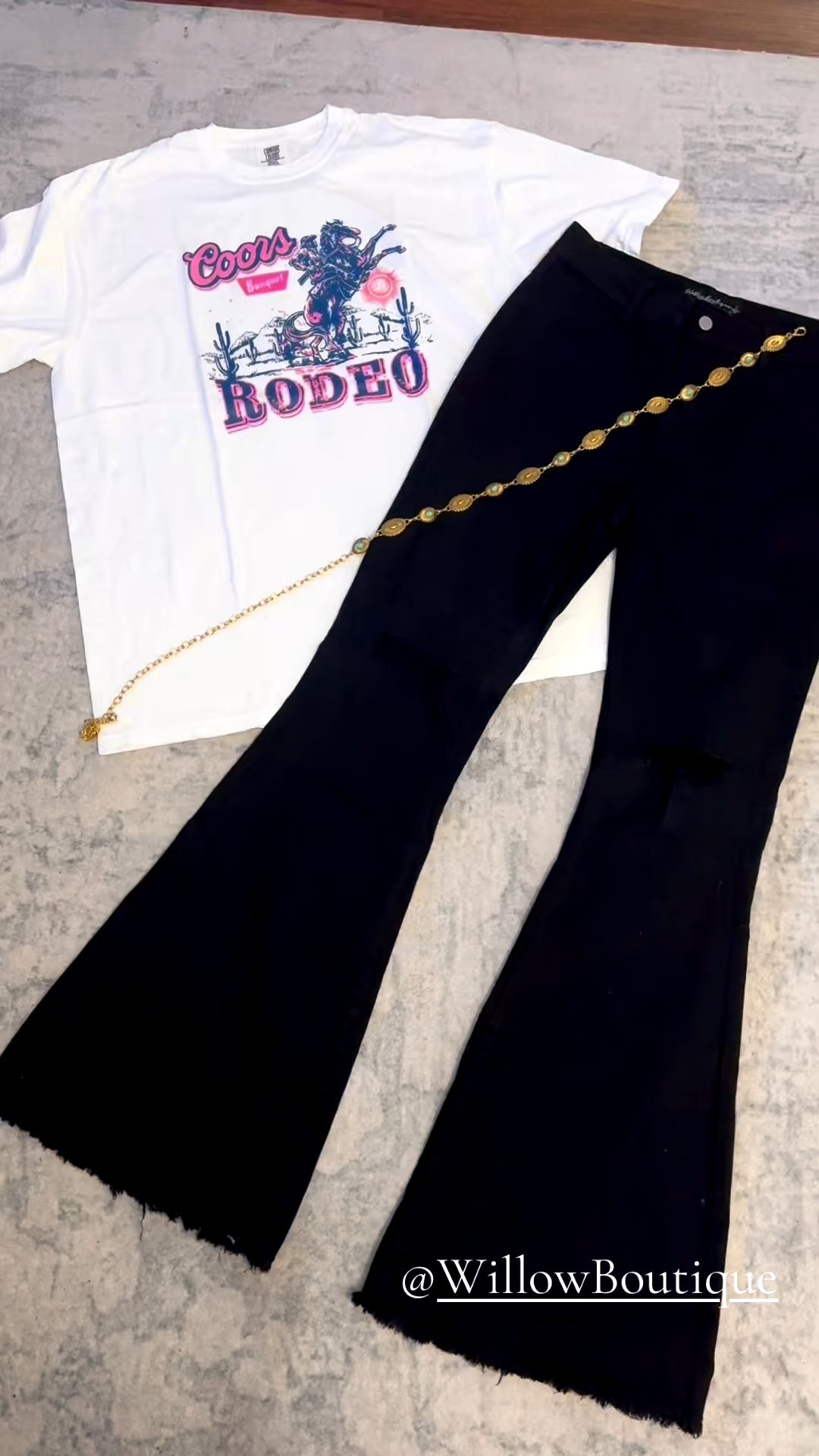 Willow Boutique 🖤 Western Bundle
(you pick the bottoms + get a surprise top!)
*use code: TARALEE for 20% off!

#LTKootd #LTKFestival #LTKSpringSale