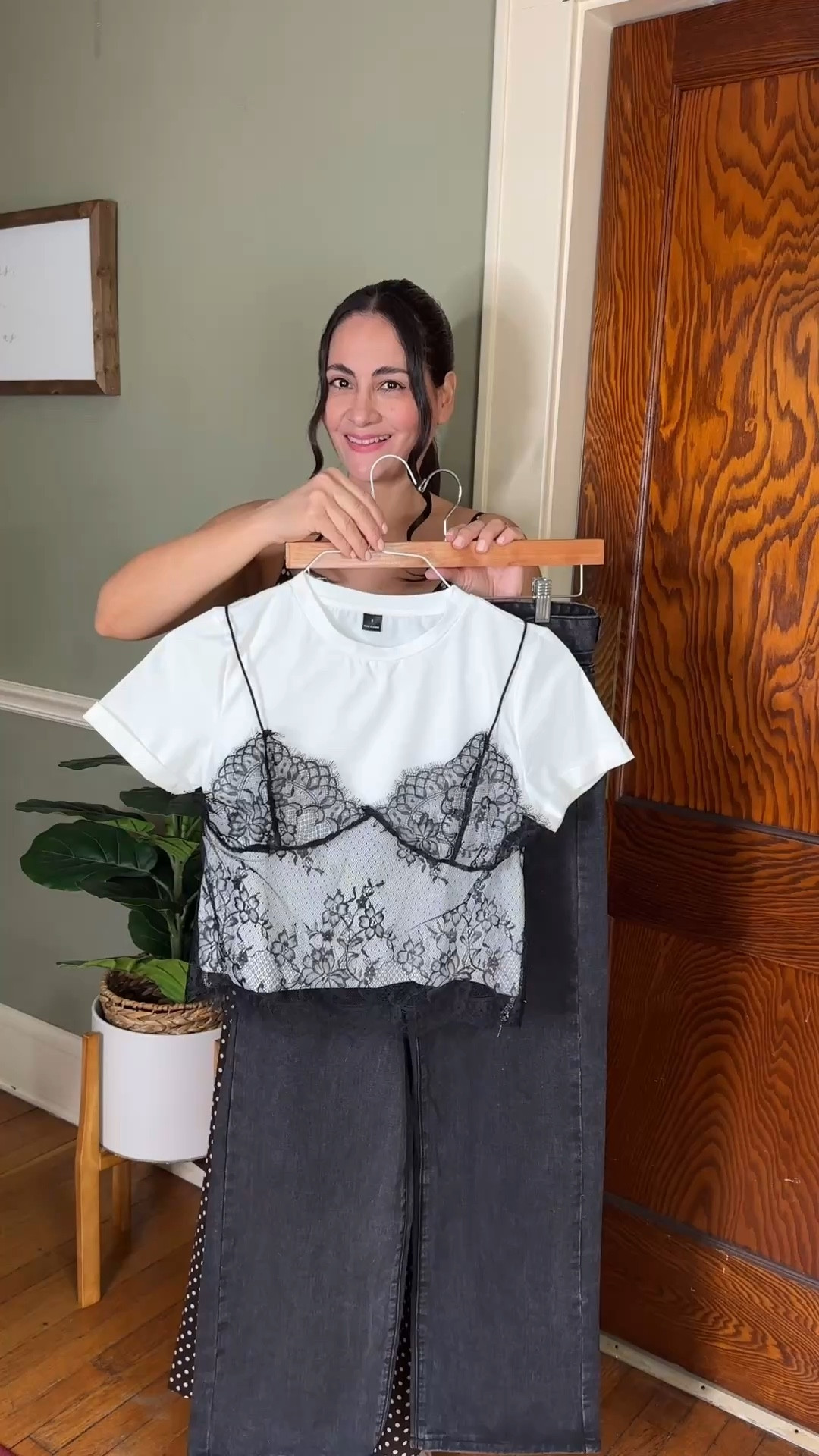 T - shirt 2 in 1 white top ame black lace and straight leg jeans 

#LTKgrwm #LTKootd