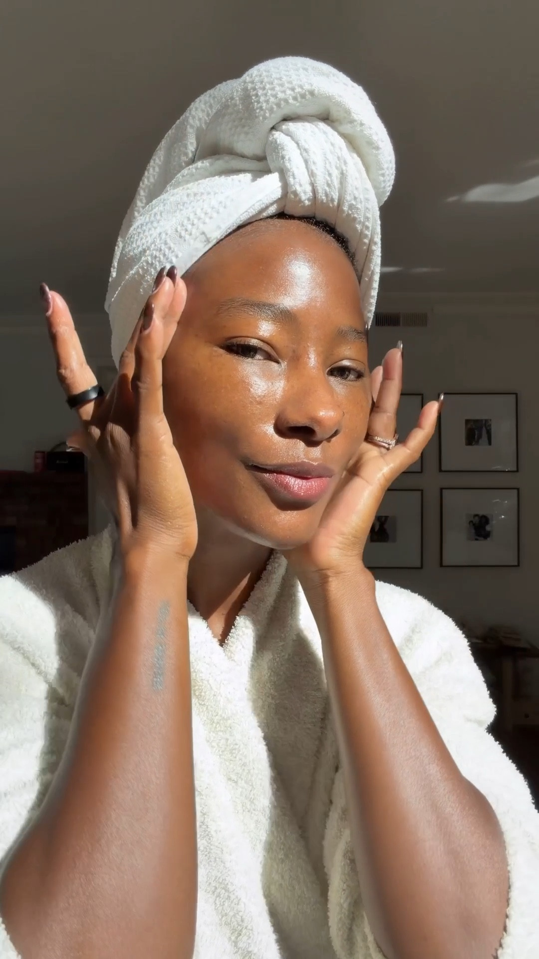 A quick hydrating skincare routine to start my day! Skin is 🤌🏾

#LTKGiftGuide #LTKBeauty #LTKHoliday