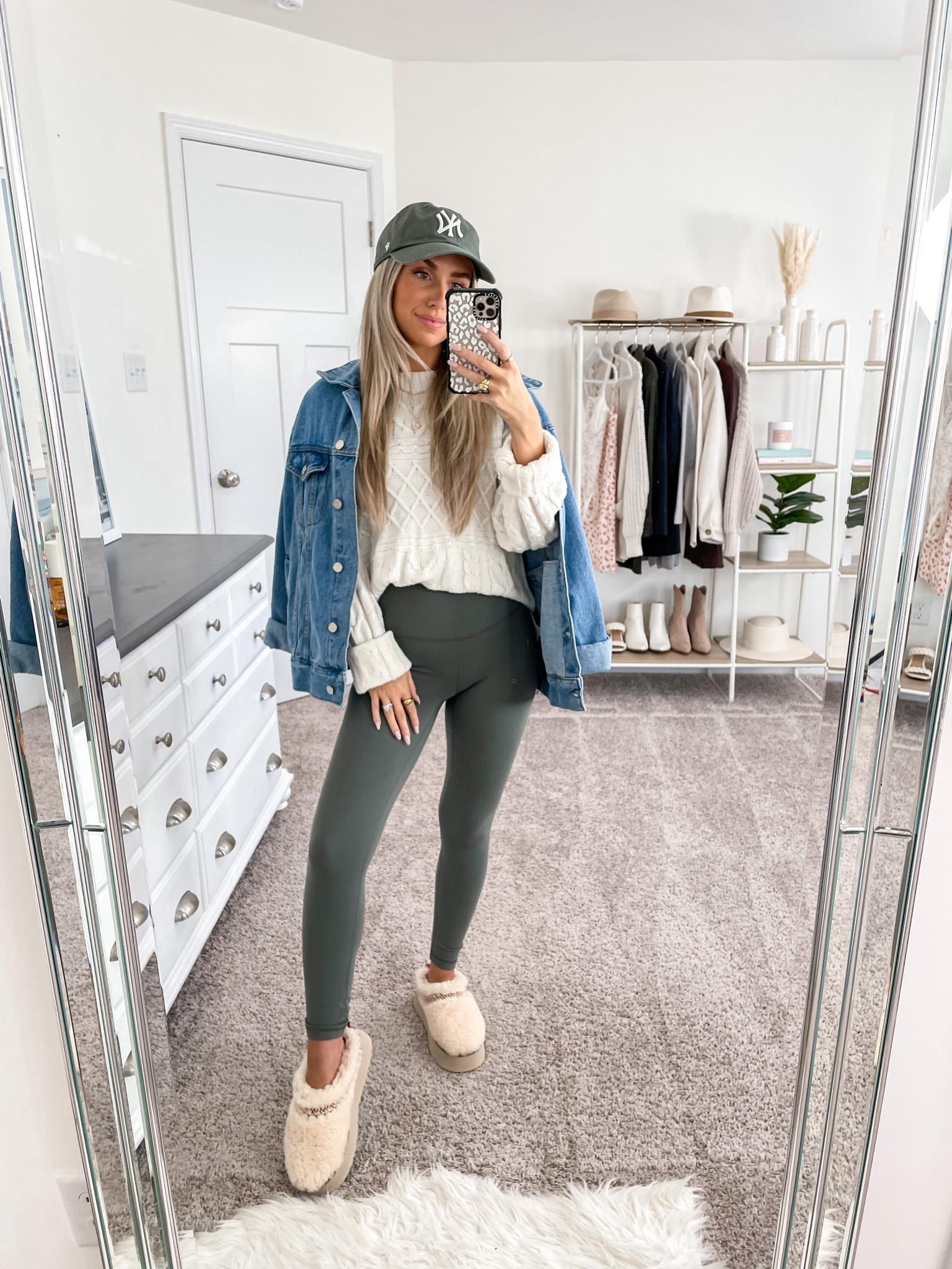 Casual fall outfit with the Ugg tazz platforms 🧸🍂 I got a size 6! 

#LTKfindsunder100 #LTKstyletip #LTKSeasonal