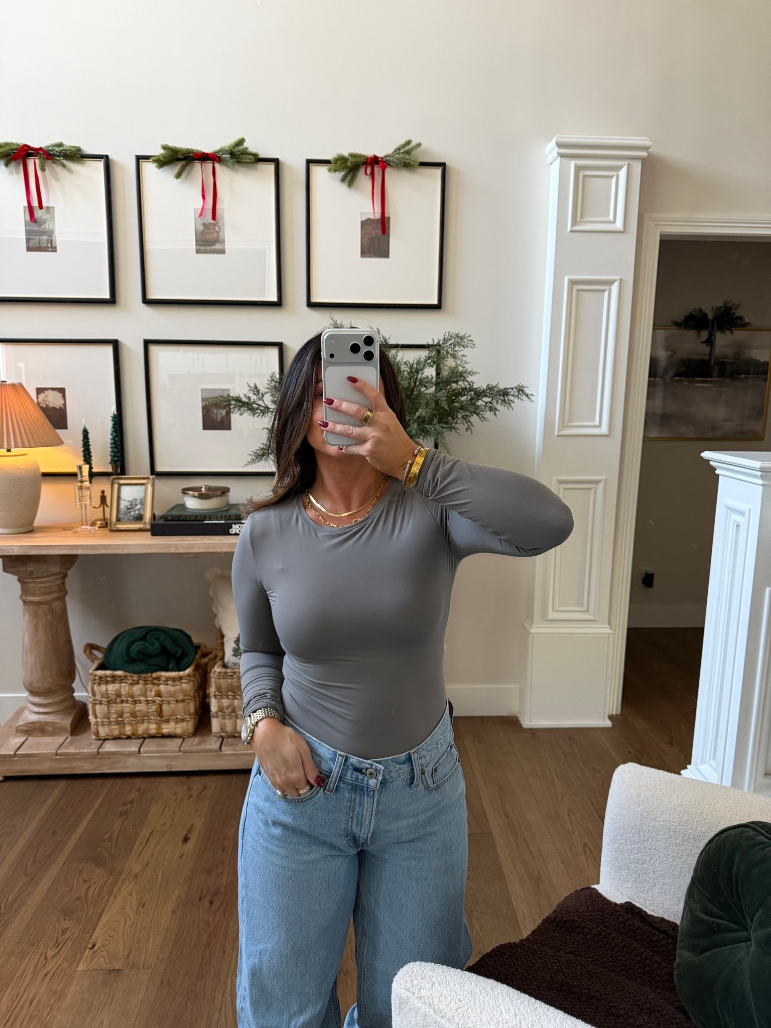 Seamless long sleeves 

#LTKStyleTip #LTKFindsUnder50 #LTKSeasonal