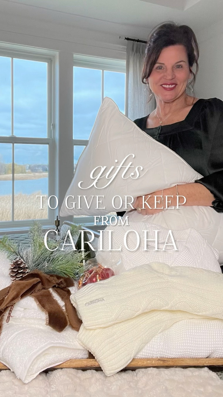 I had the pleasure of partnering with @Cariloha on a gift tray for my holiday guests!

I used their waffle weave robe, new towels, cozy socks and the softest down pillow for my guest room welcome tray. I also added a candle and treats, because who doesn’t love those?!

All of these products are soft, luxurious and so pretty! My favs are the socks and pillow. I def will be using using those myself!

You can get up to 40% off your purchase with my code SANDRA40. 

#ad  #cariloha



#LTKCyberWeek #LTKGiftGuide #LTKHoliday