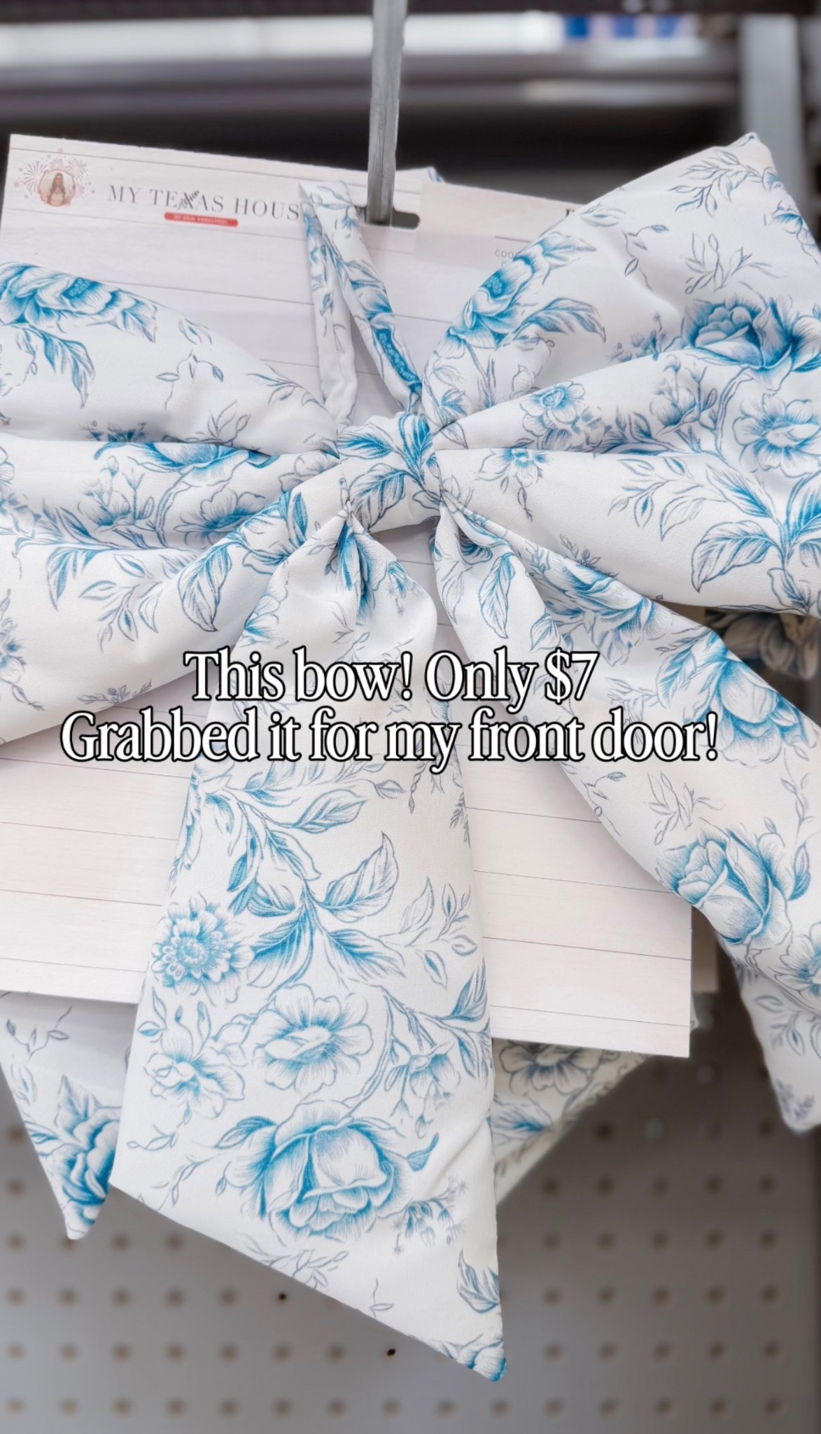 I saw this bow and had to grab it for my front door! The cutest grandmillennial floral bow for spring and summer- only $7! My texas house is on it with all the home decor from Walmart 🙌🏼

porch decor, walmart finds, walmart home, my texas house, bow, spring home decor, summer home decor, outdoor decor, affordable home decor, affordable finds, grandmillennial  

#LTKSeasonal #LTKHome #LTKdayinmylife