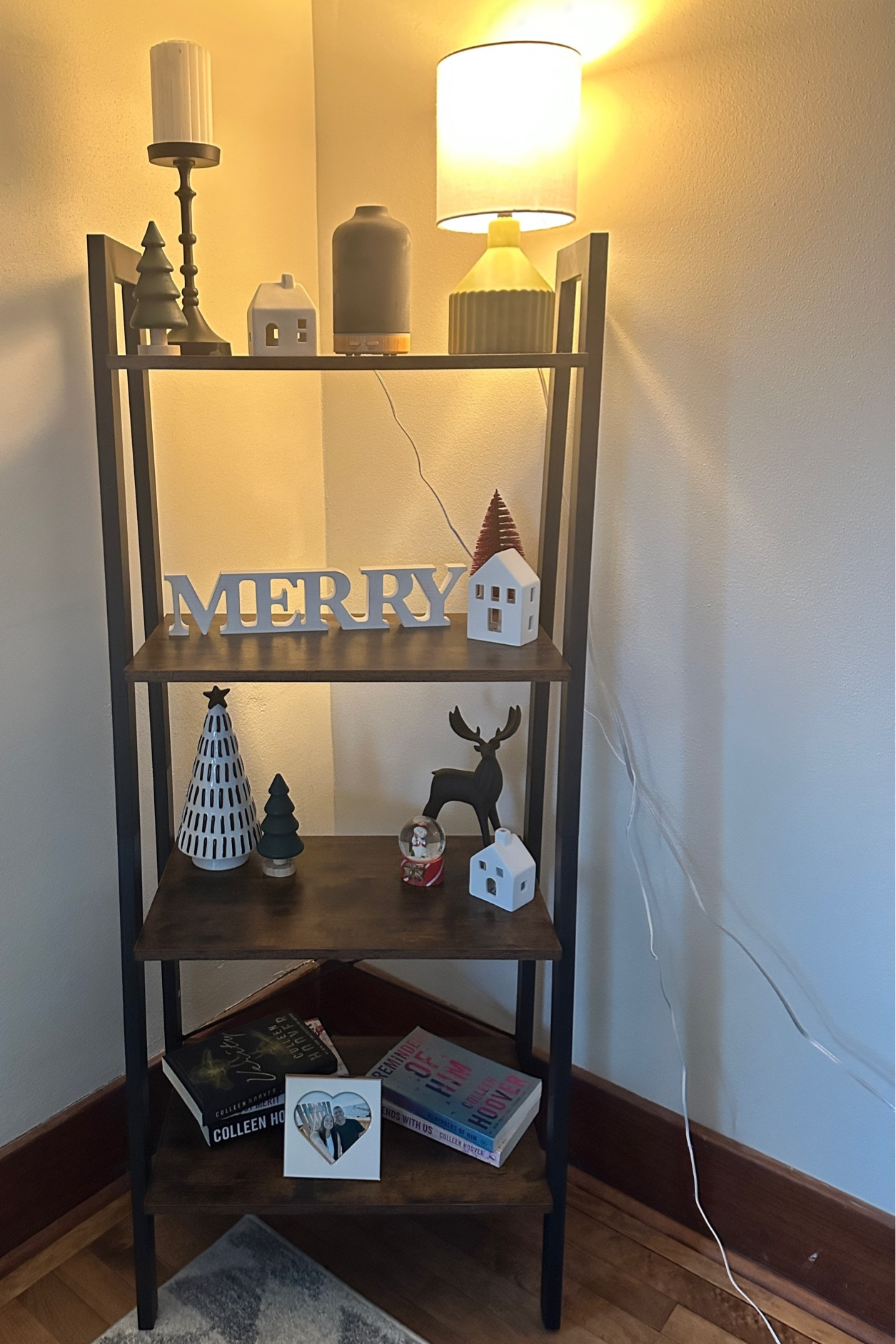 Ladder shelf & lamp!! 

#LTKHome #LTKSeasonal #LTKHoliday