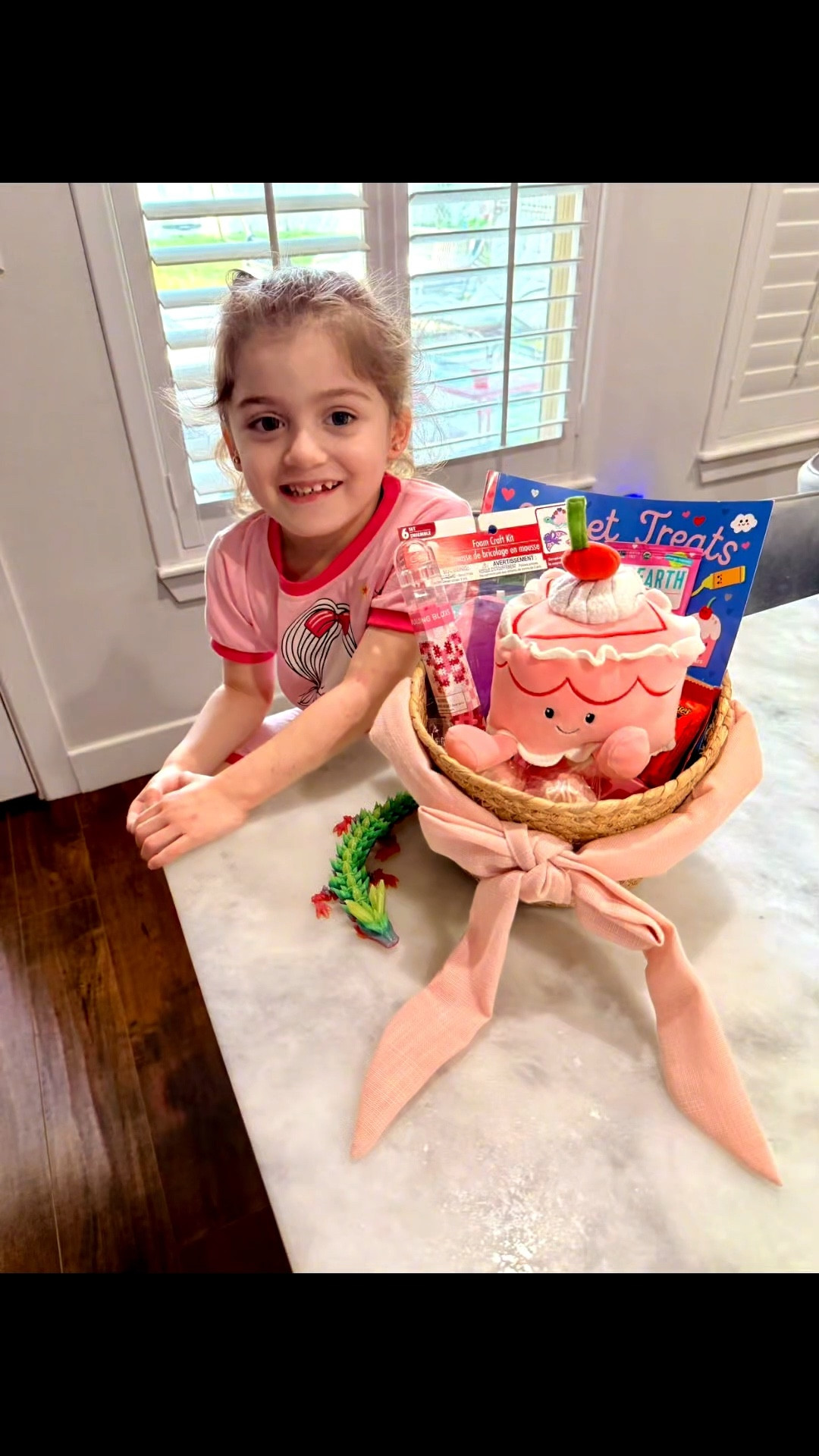 Making baskets for my little will never get old! I meant to give here these goodies at the start of the month for some seasonal learning, but time got the best of me! 🤷‍♀️ I’m sharing what I can for yall on my LTK! 

#LTKKids #LTKValentine #LTKmomlife