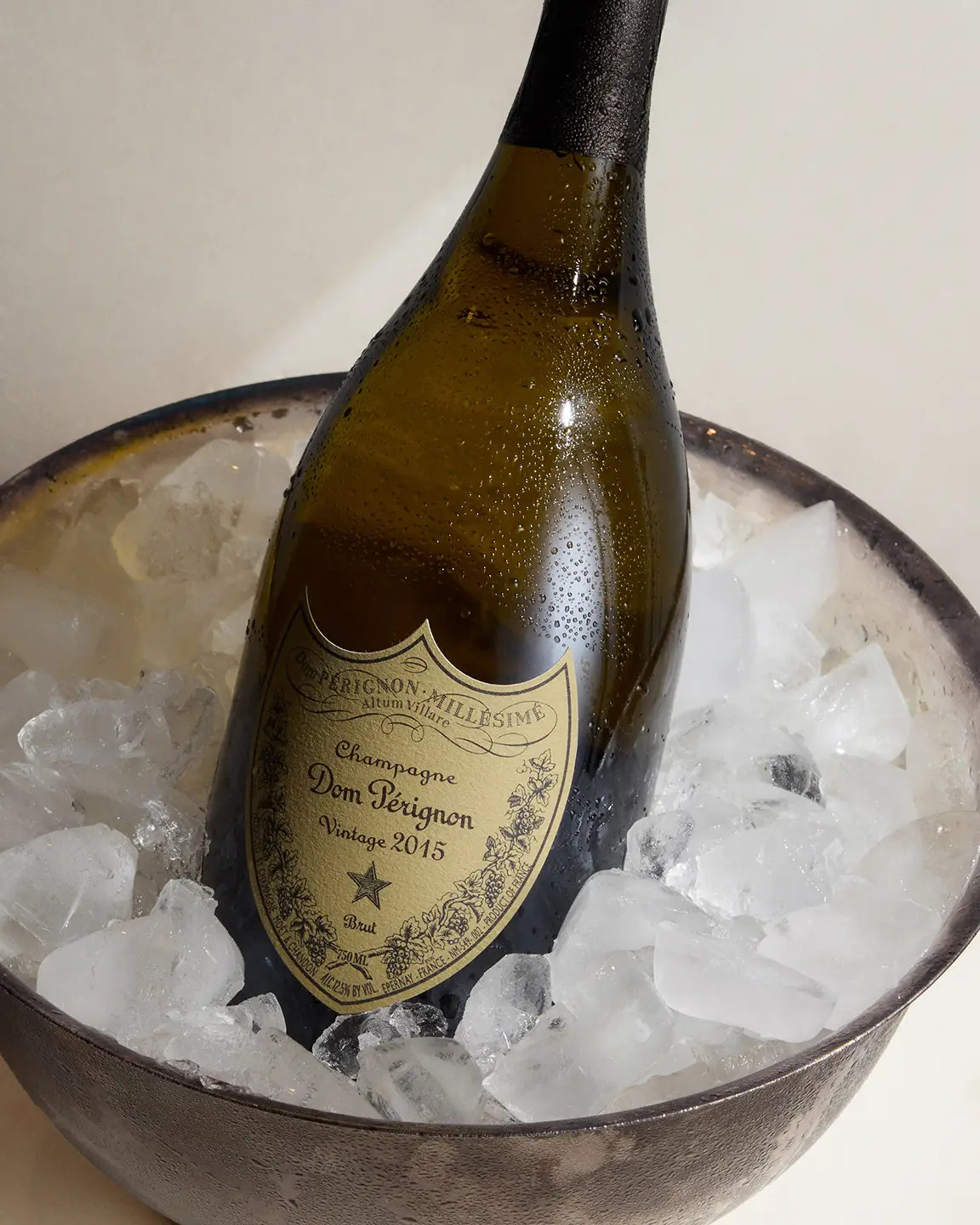 Dom Pérignon Vintage 2015 Champagne in No Color | Quince