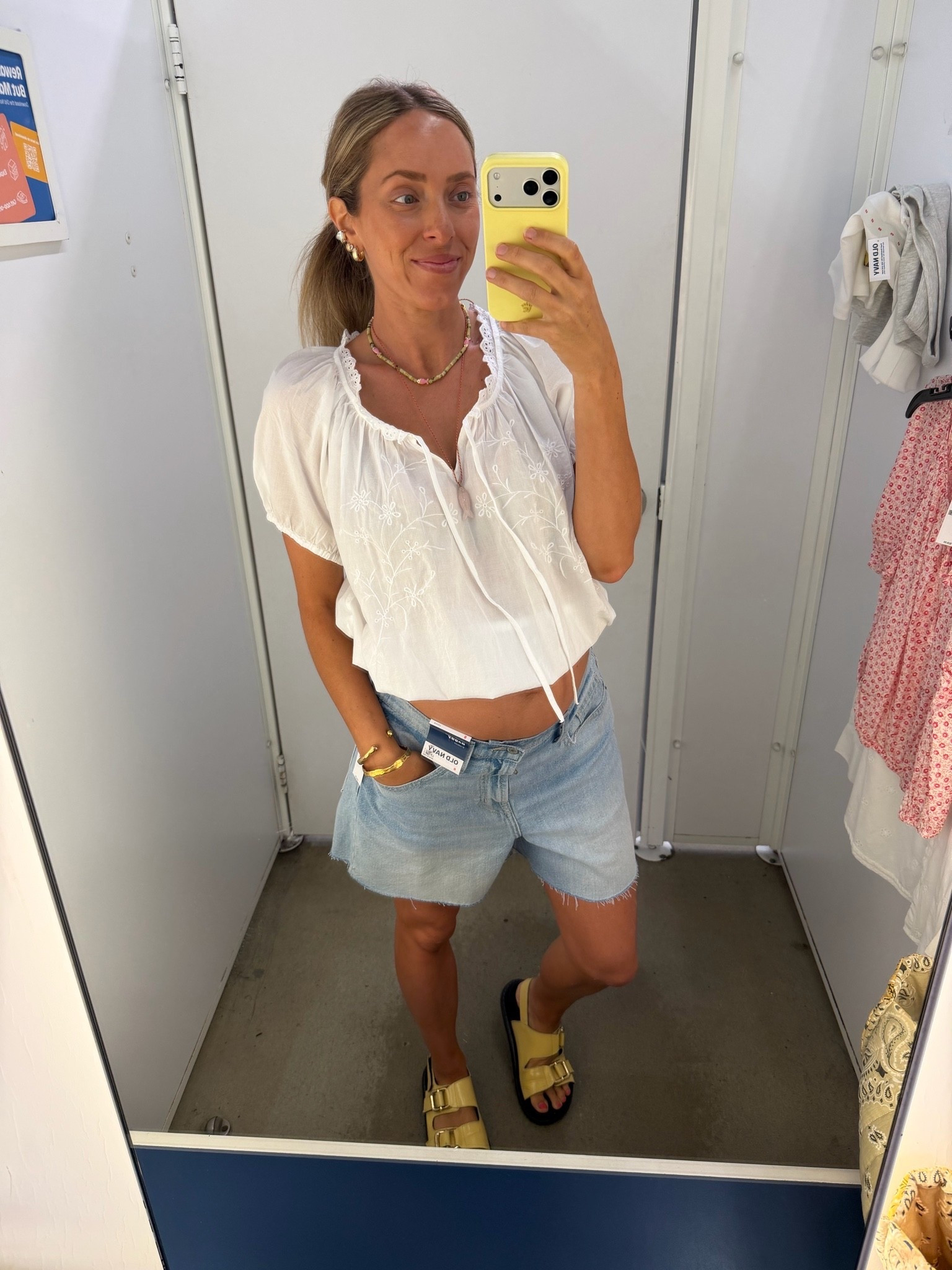 Size m top
Size 8 shorts