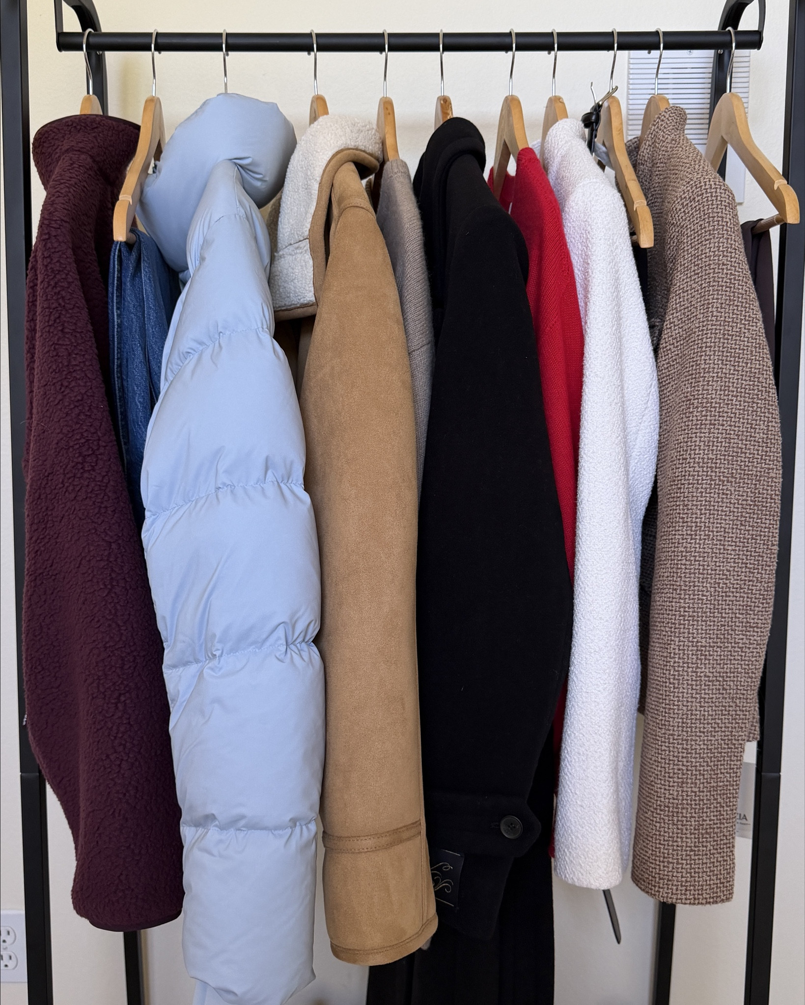 such amazing pieces all 20% off @aritzia right now for the Black Fiveday sale! #aritziapartner #aritzia

#LTKCyberWeek #LTKHoliday #LTKGiftGuide