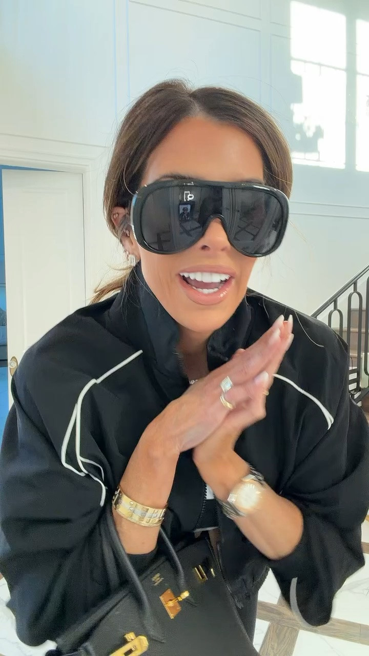 Amazon jacket that looks like Alo!! The cropped fit is sooo cute! I’m wearing a medium jacket and small in leggings! 

Amazon finds, Amazon fashion, Amazon sunglasses,  Alo, Fall outfits women, Workout outfits, Active wear, Windbreaker, Gemme Beauty, Emily Gemma

#LTKSeasonal #LTKActive #LTKstorytime