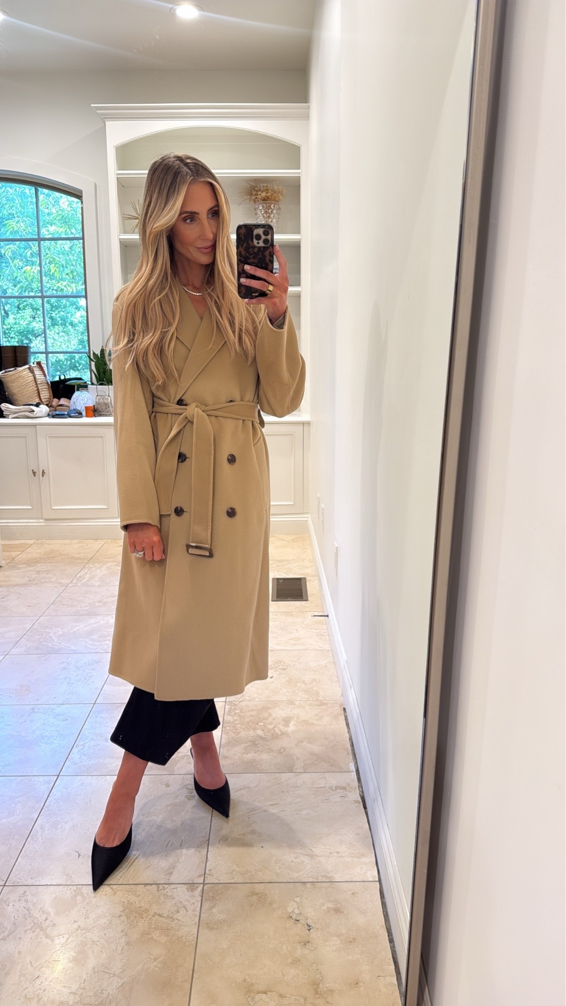 The number one investment piece of the whole sale. It feels just like max mara.

#LTKSaleAlert #LTKootd